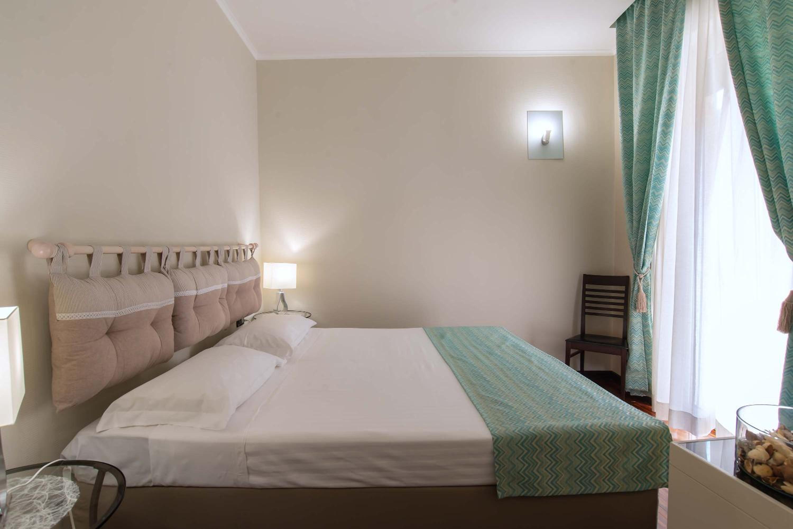 Merulana Inn Guest House