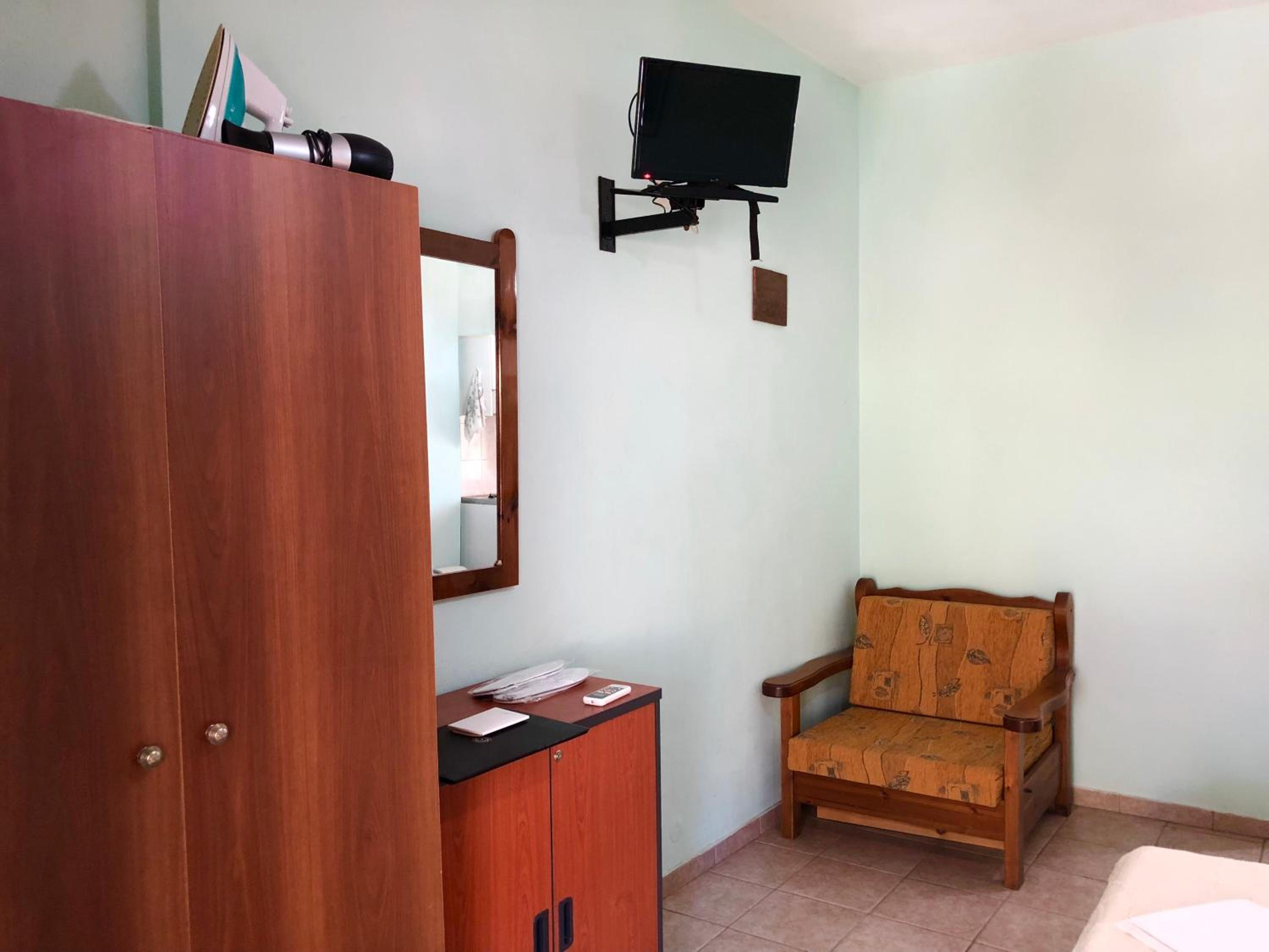 Photo 18