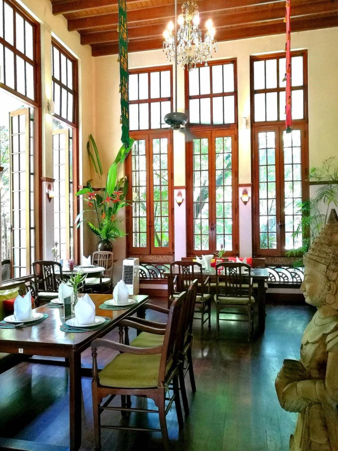 Ariyasom Villa