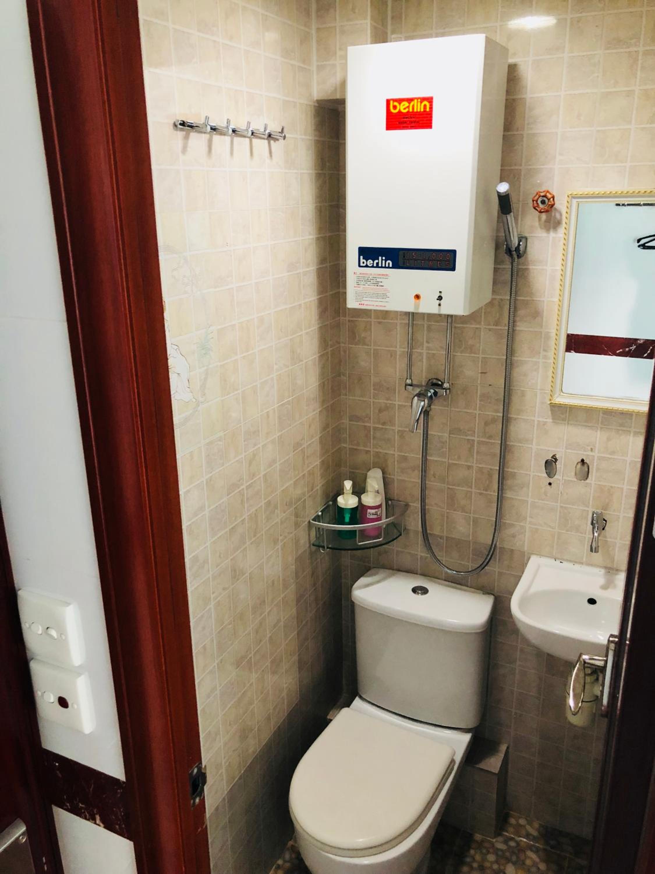 Traveller's Hostel