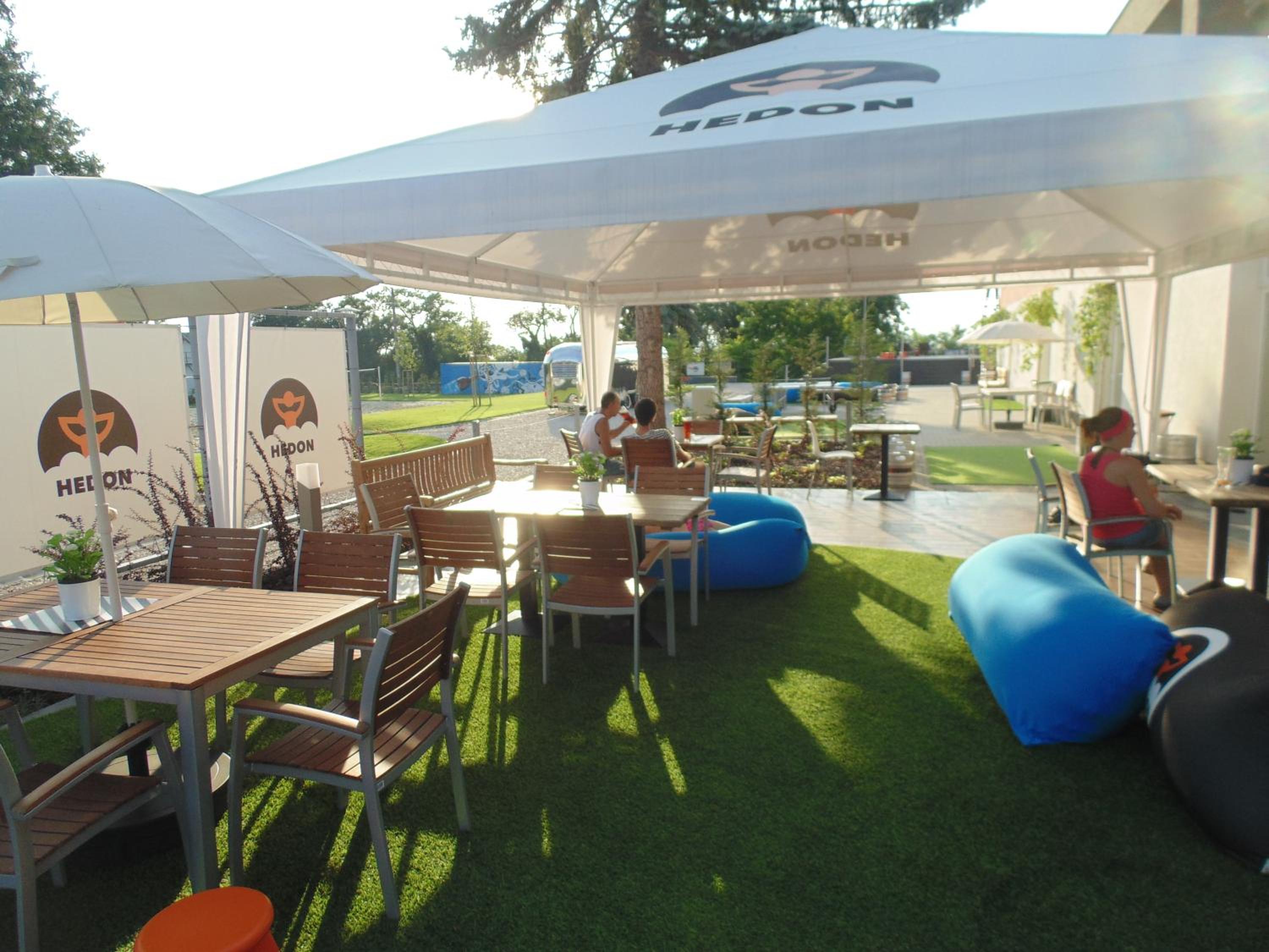 Álmos Apartman view 5