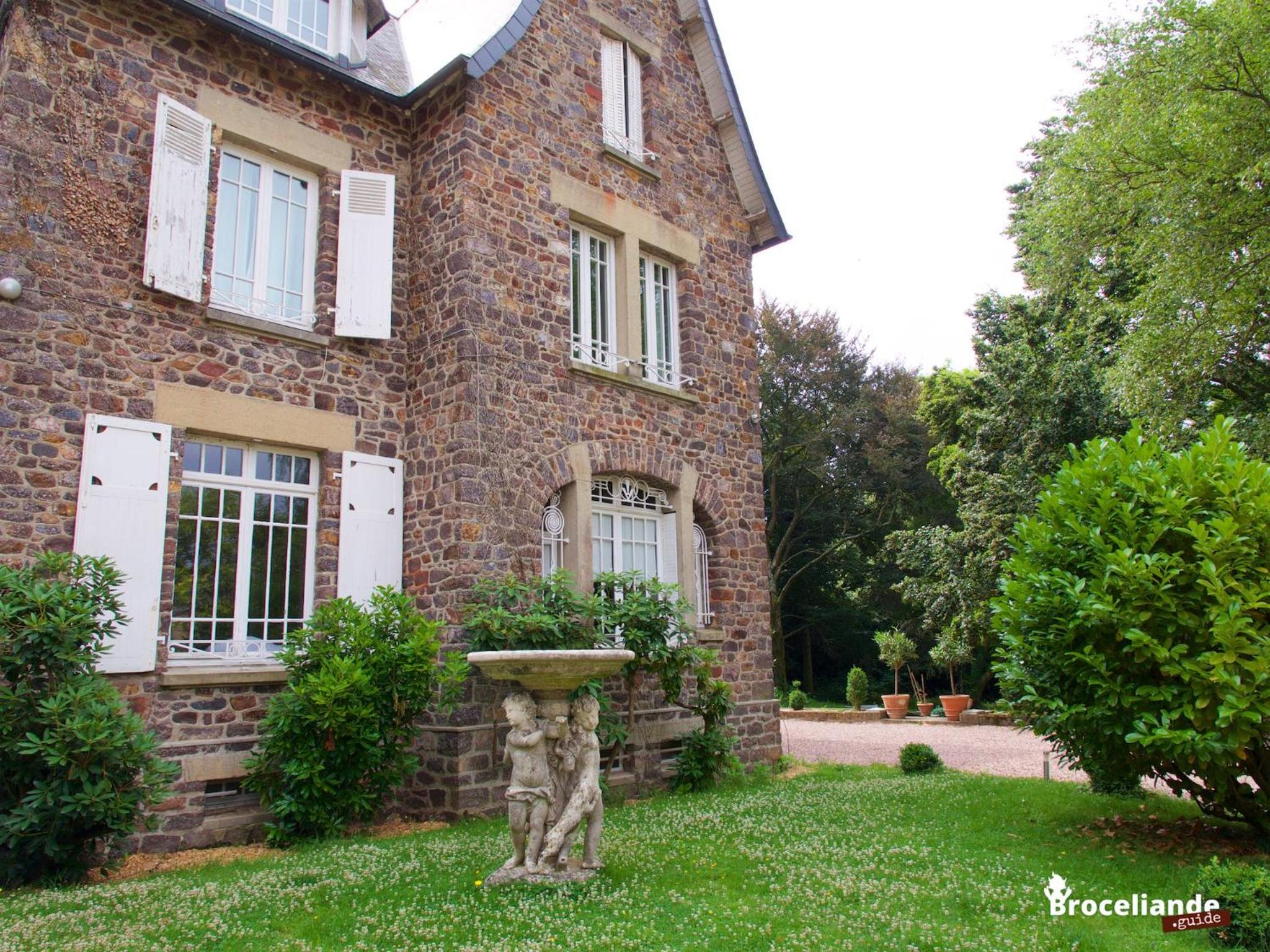 La Maison Rouge Brocéliande