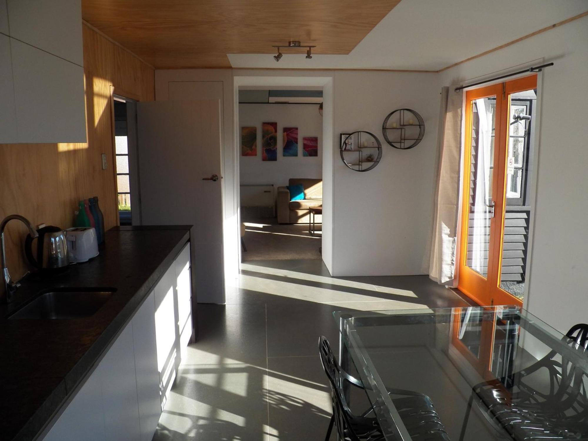 Photo 8