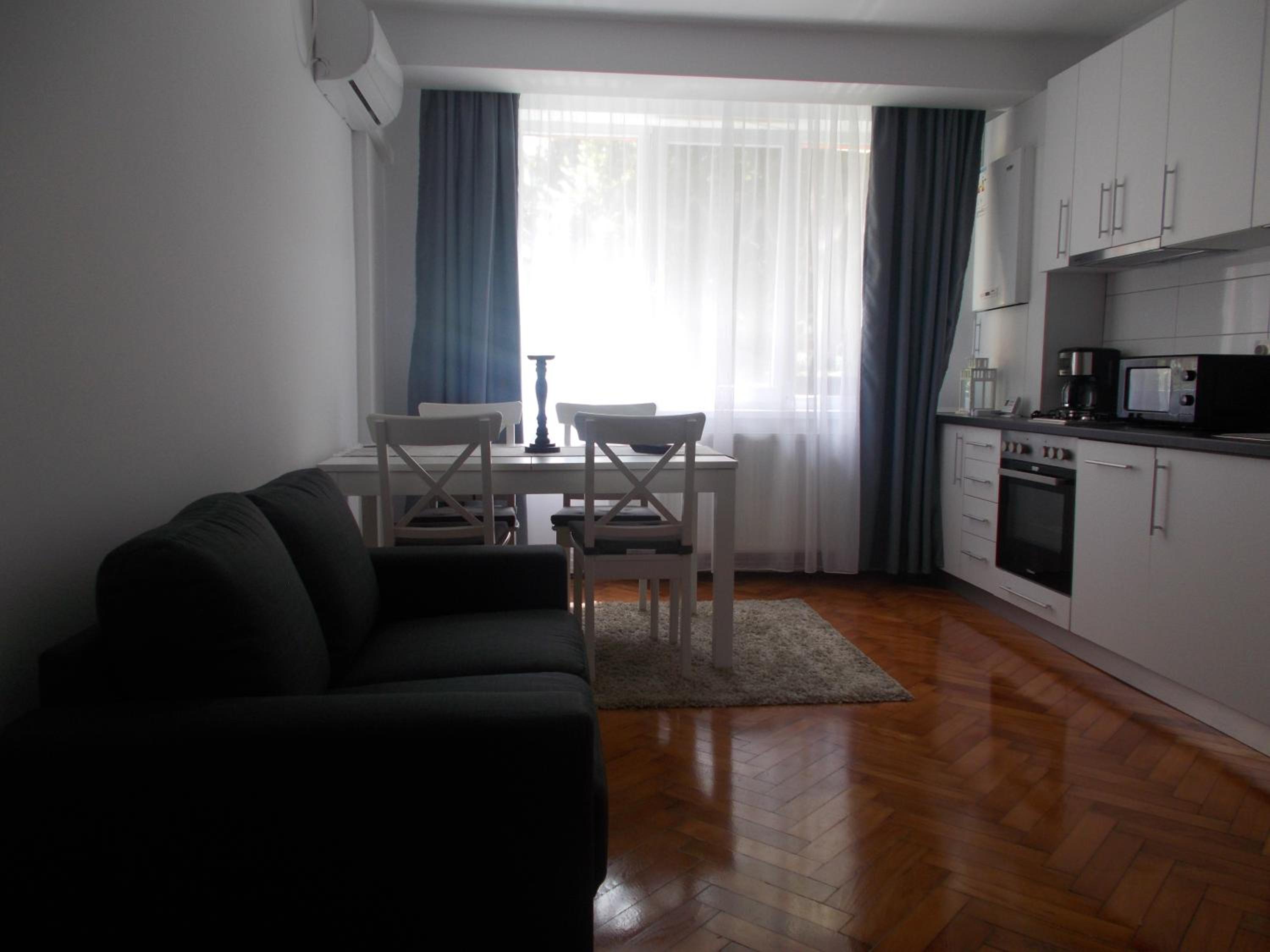 Apartament Luca view 2