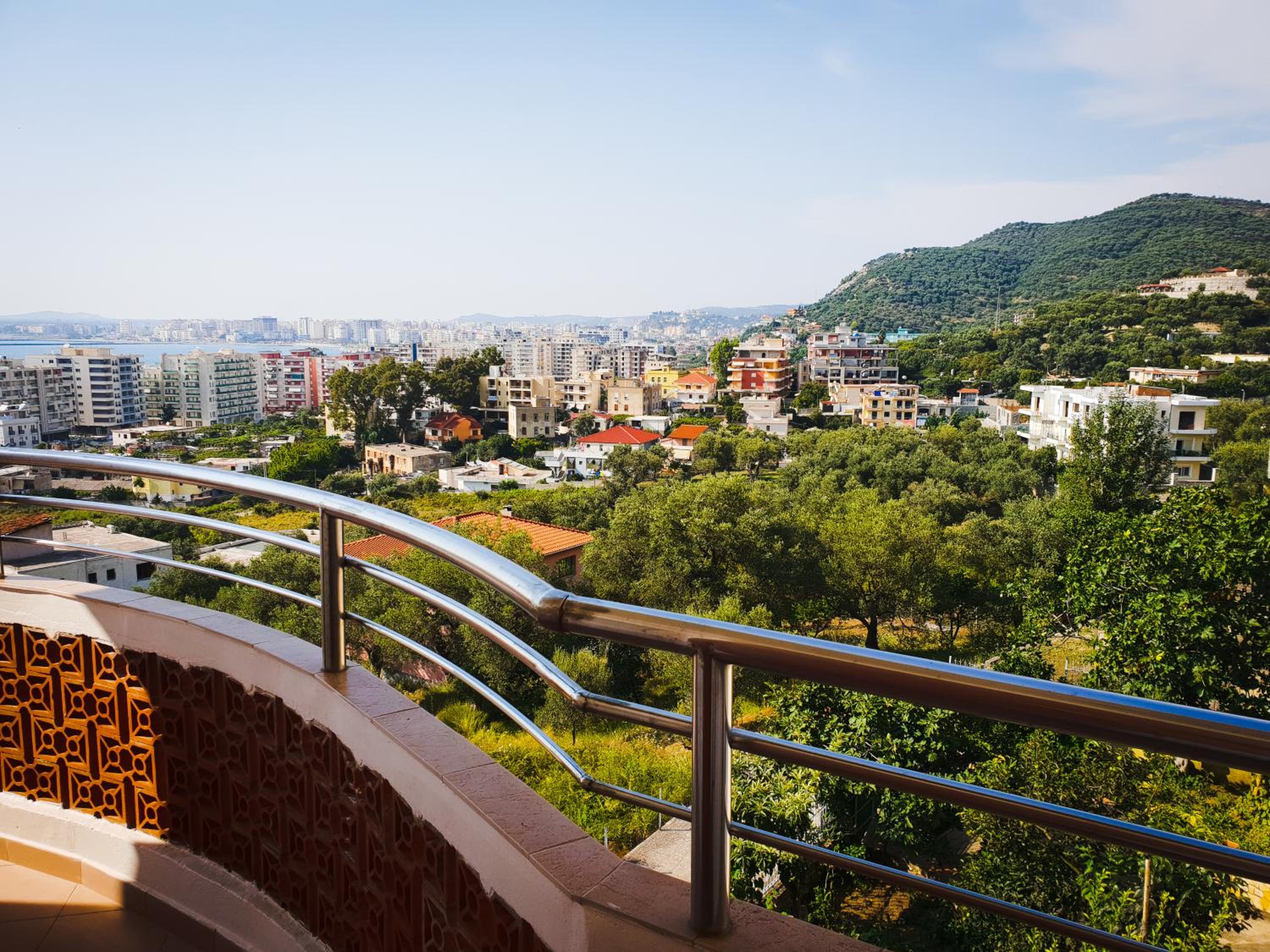 Lux Apartments