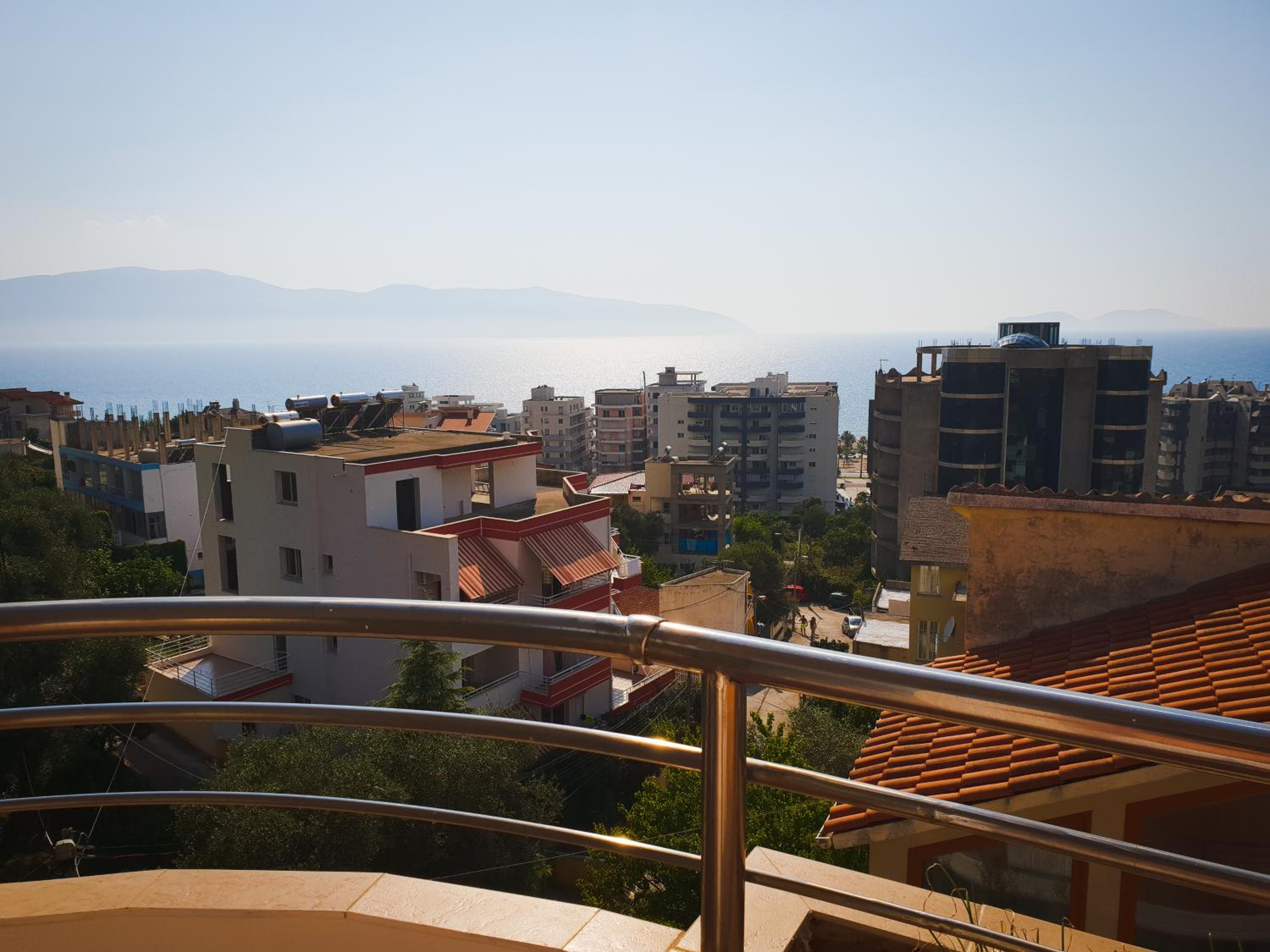 Lux Apartments