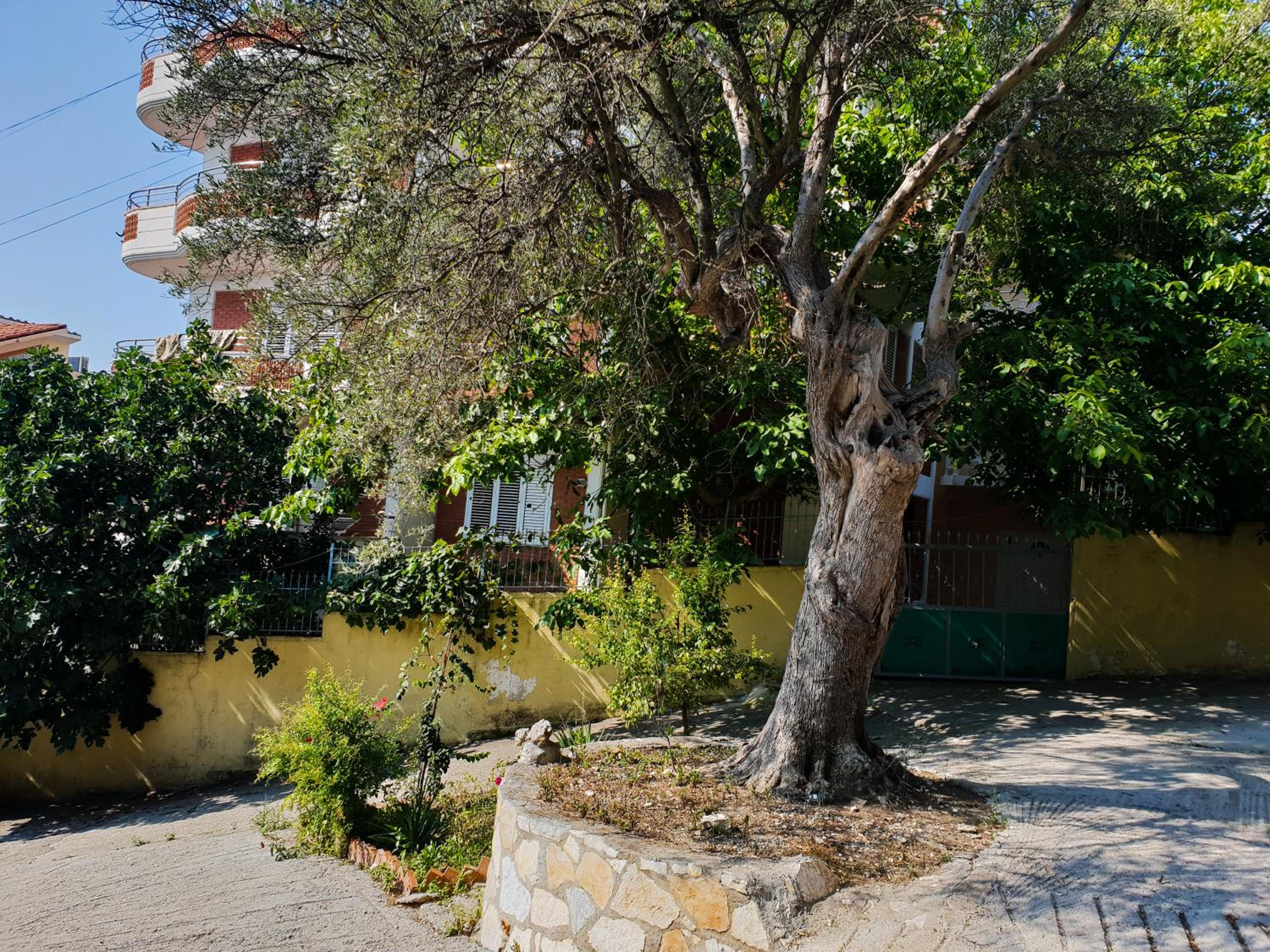 Lux Apartments