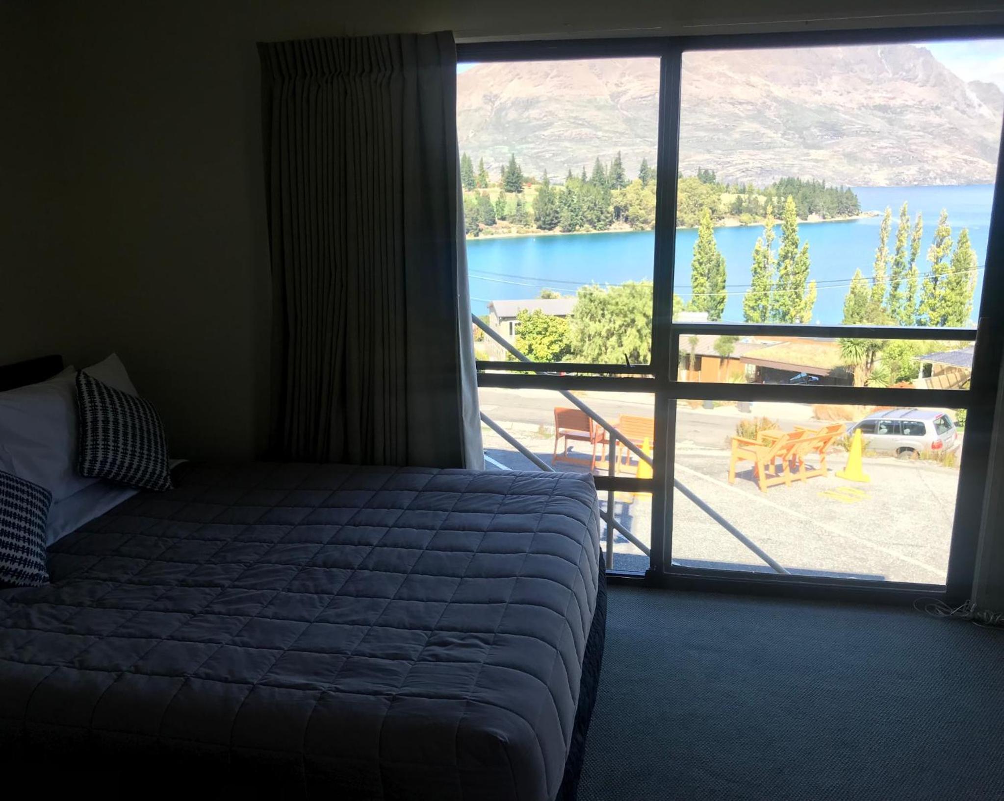Earnslaw Lodge view 3