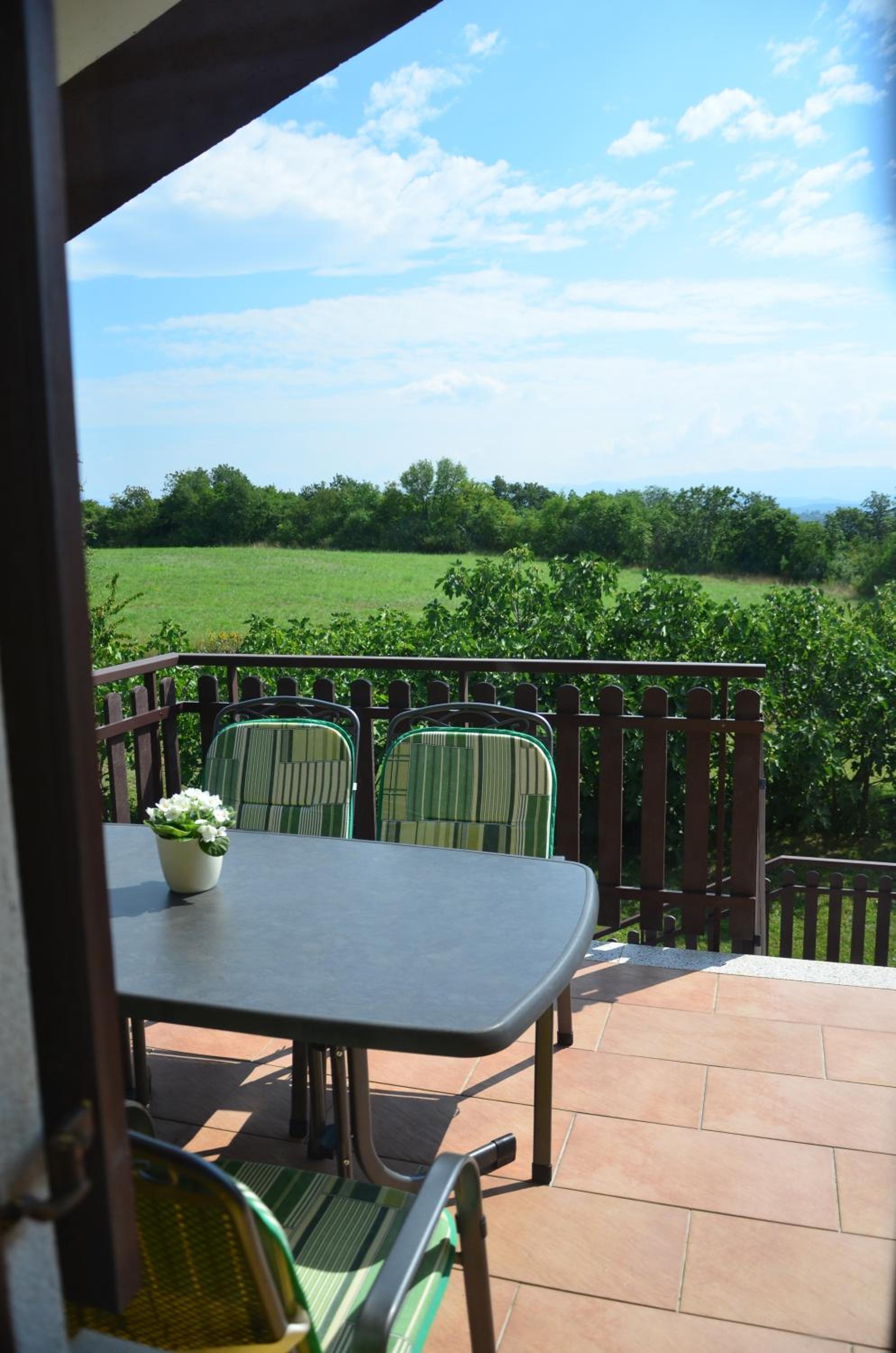 Apartma Louis view 2