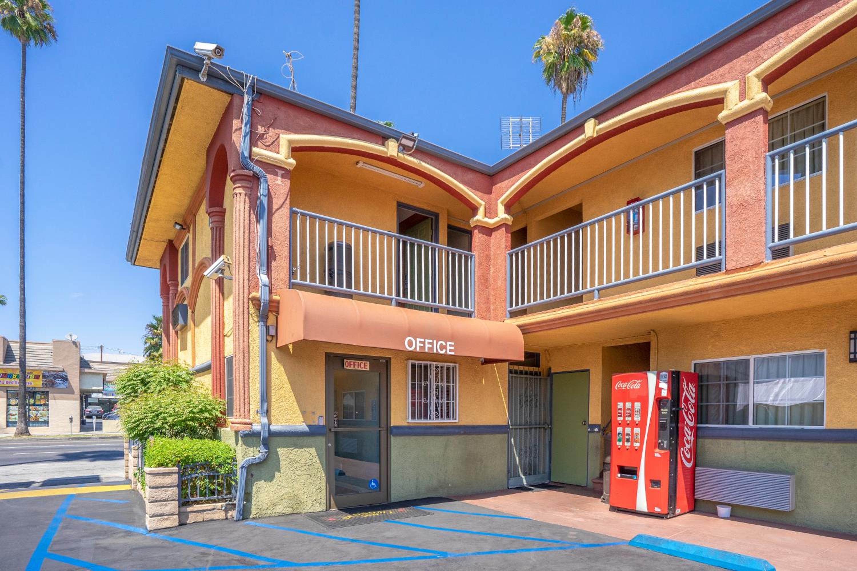 Economy Inn Hollywood