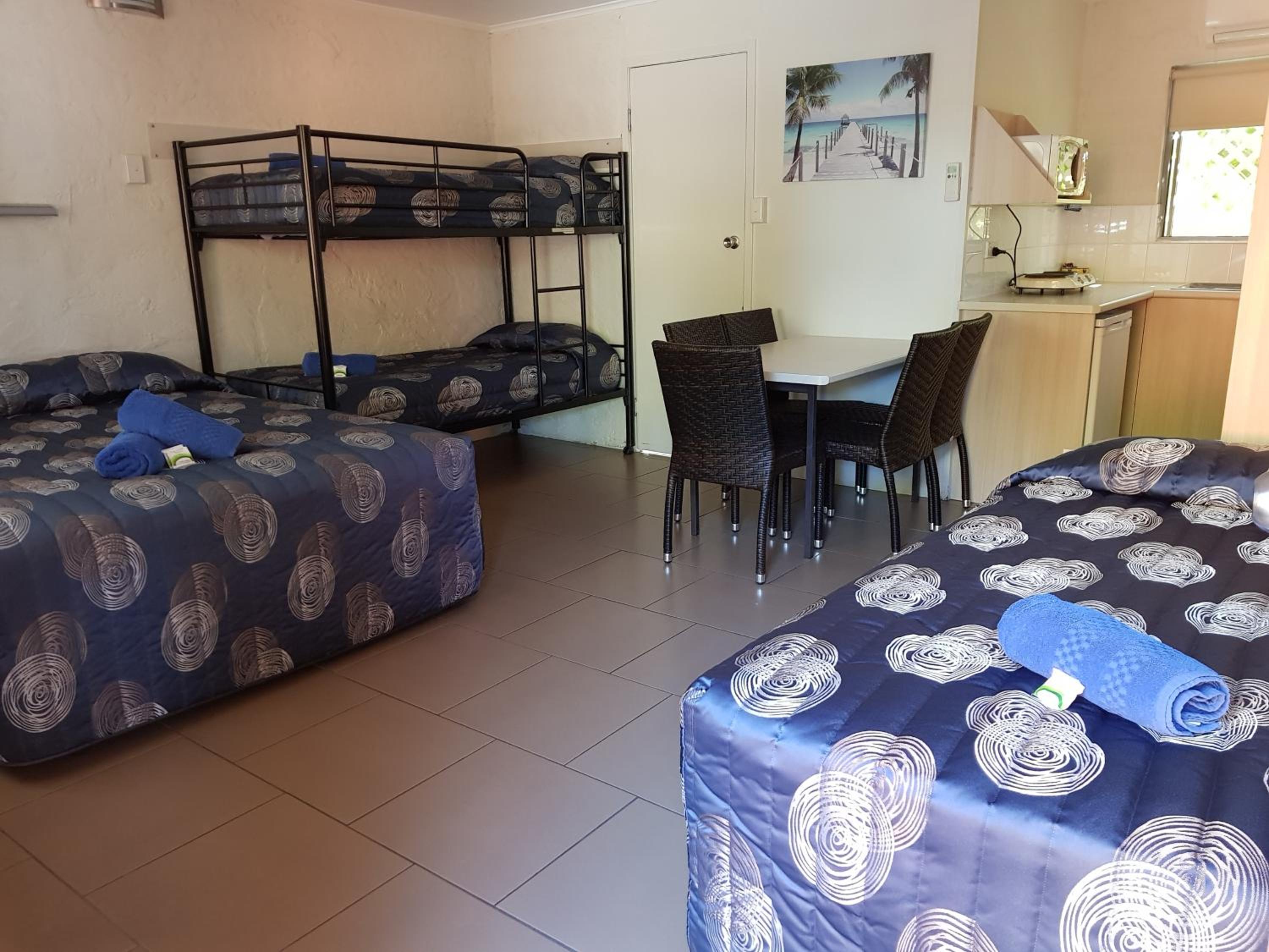 Mango Tree Motel - Property Image 36