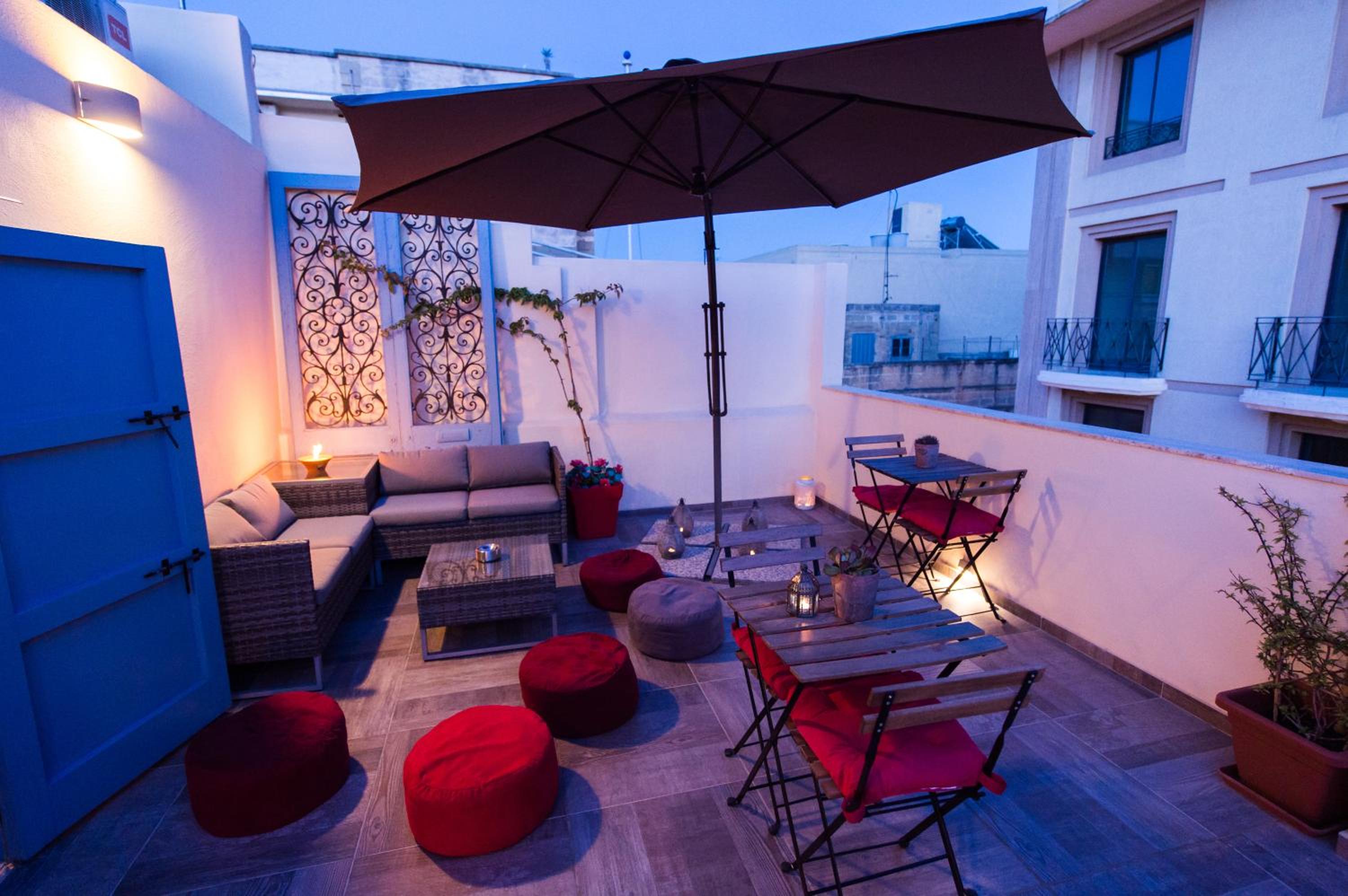 Sliema Vacations - Backstage Boutique Music Themed Townhouse - Property Image 64