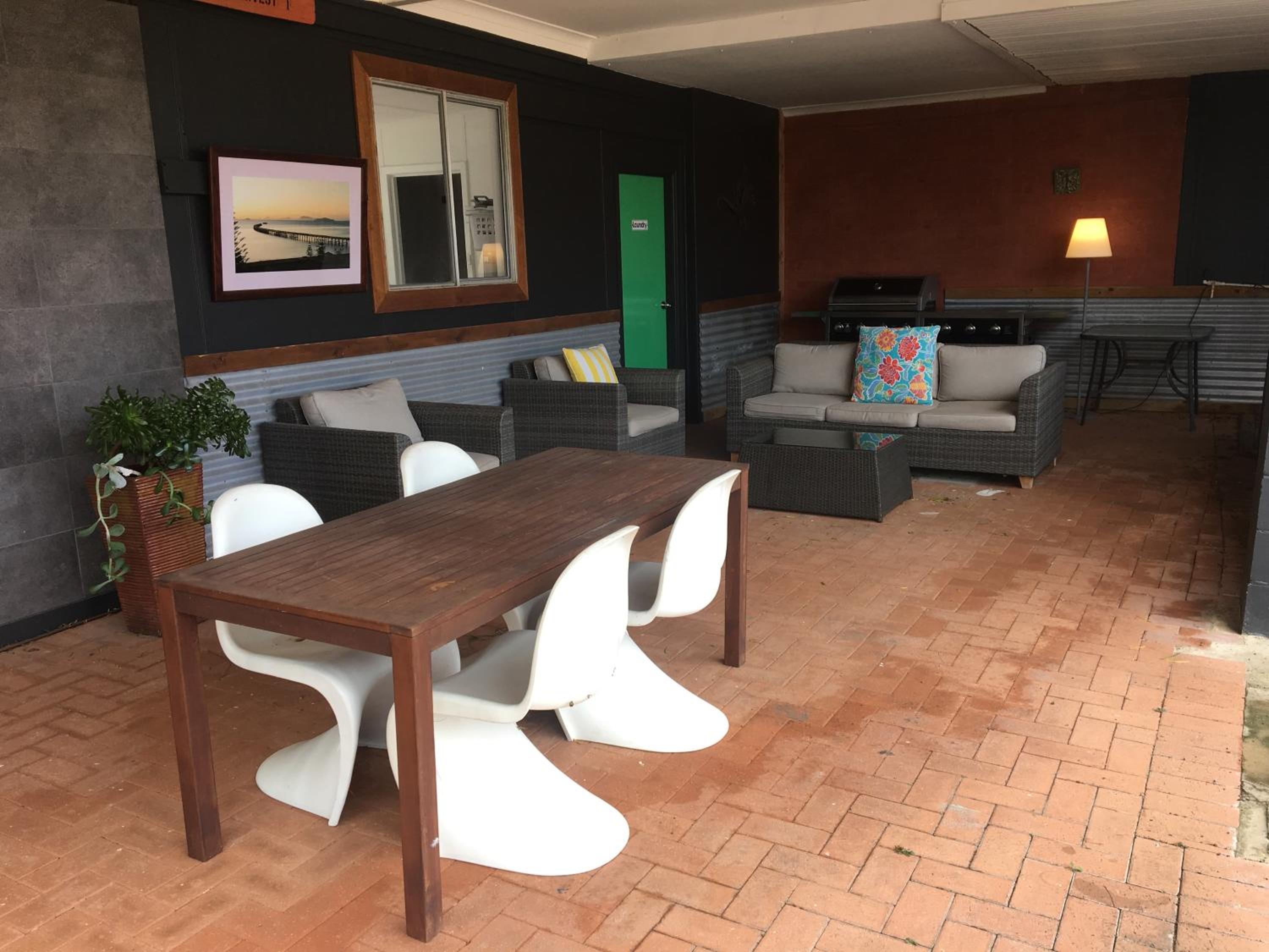 Esperance Central Apartments