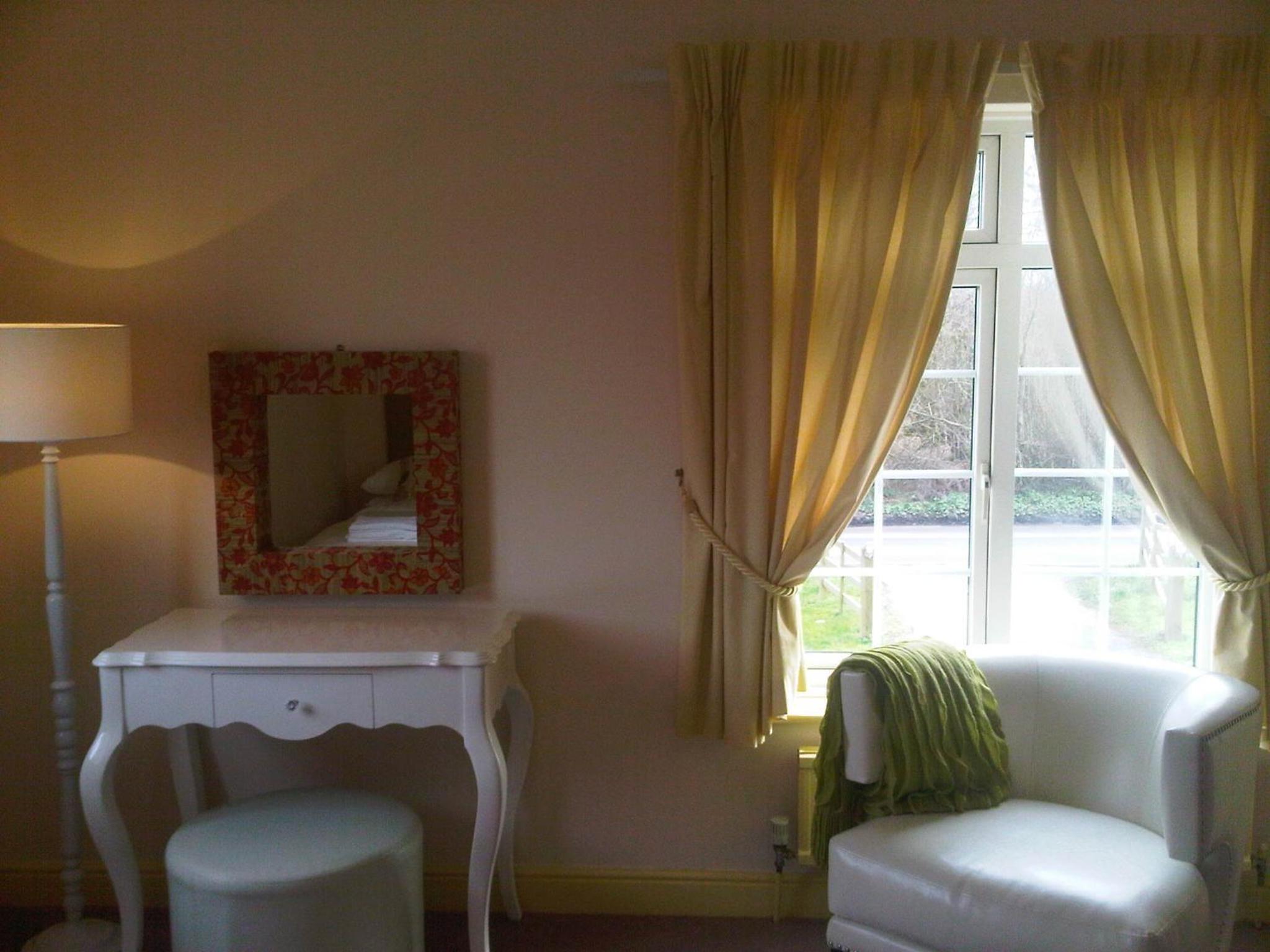 Plumpton House