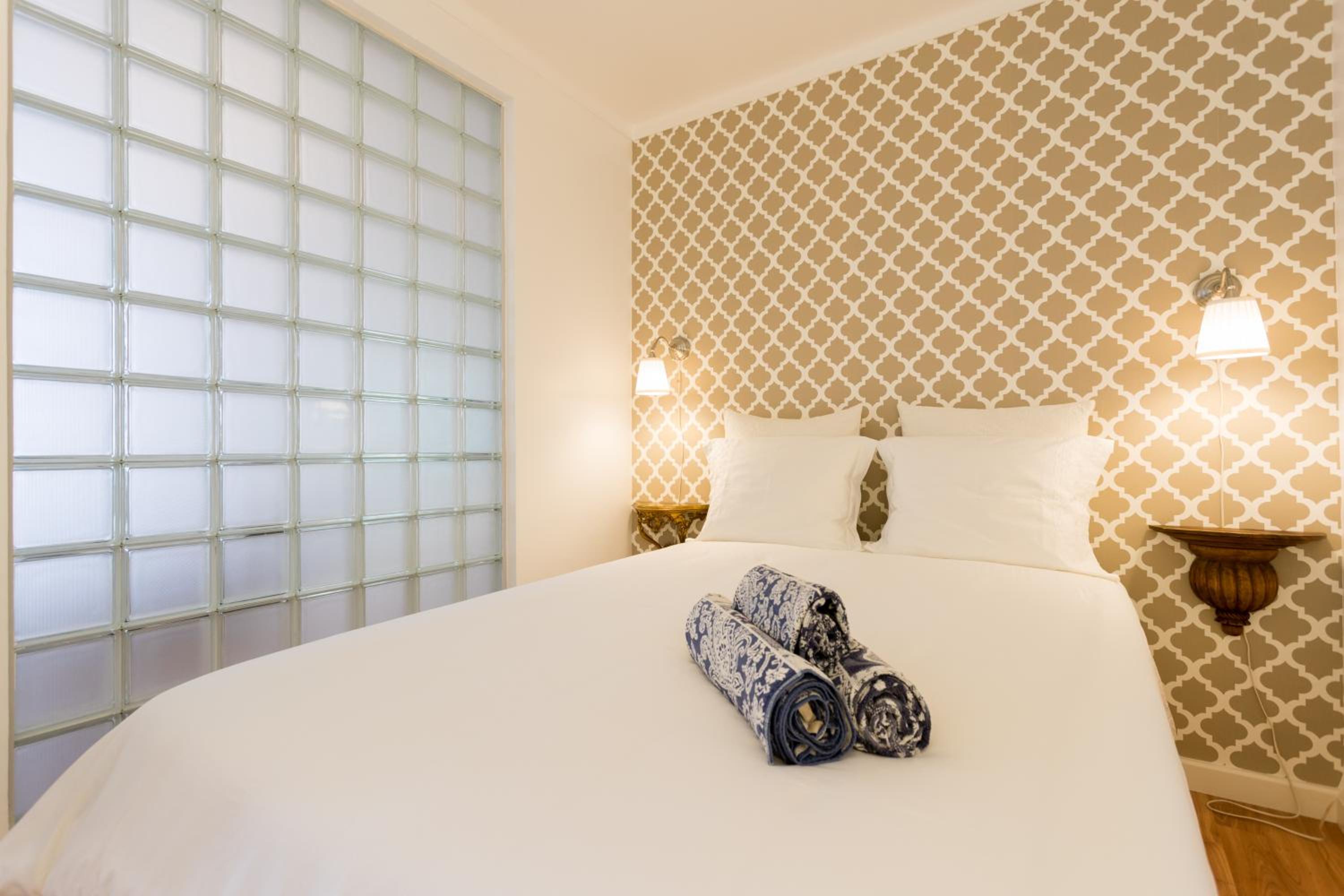 Bairrus Lisbon Apartments - Rossio view 3