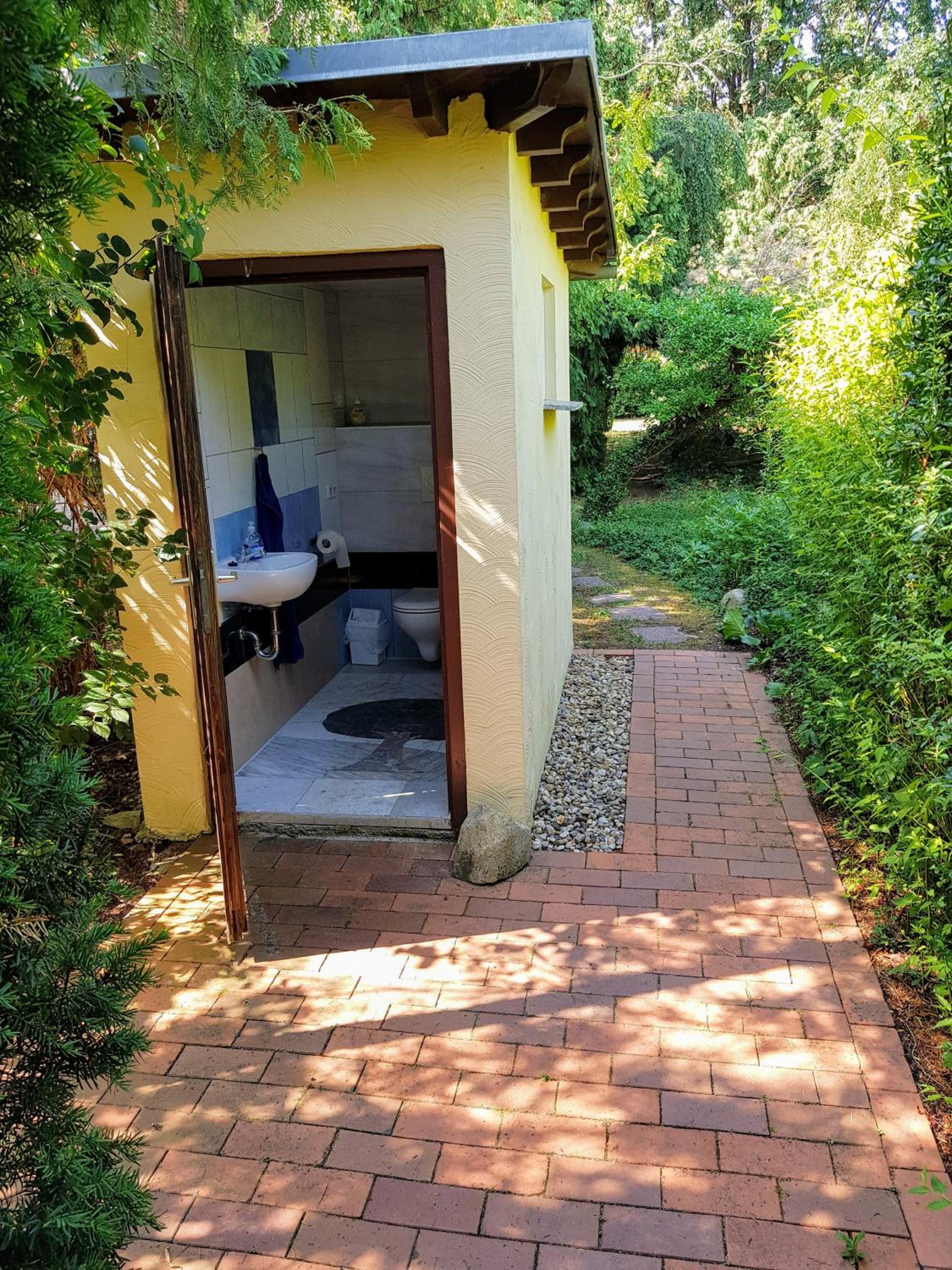Photo 35