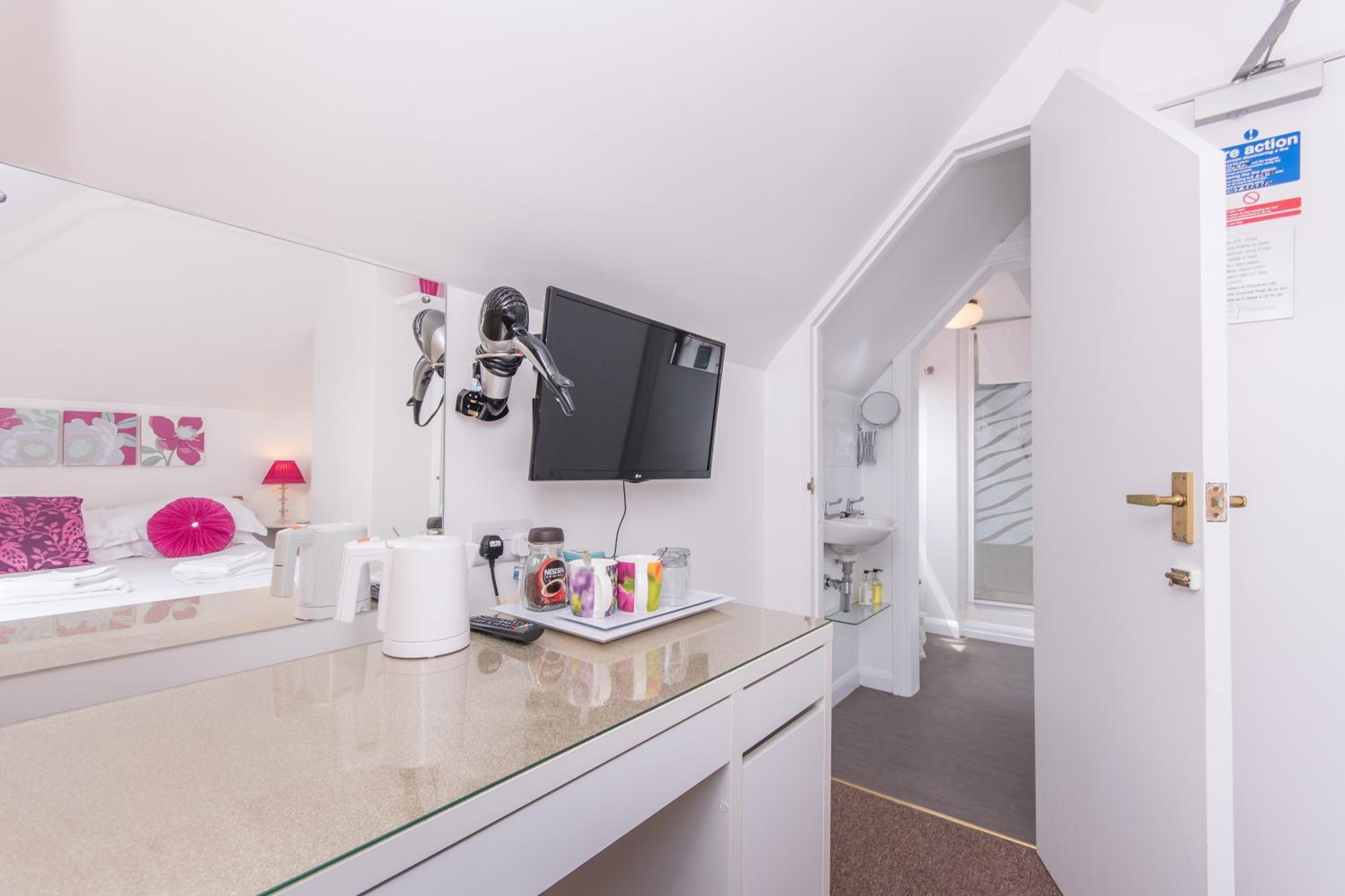 The Mariners Guest House, photo 44