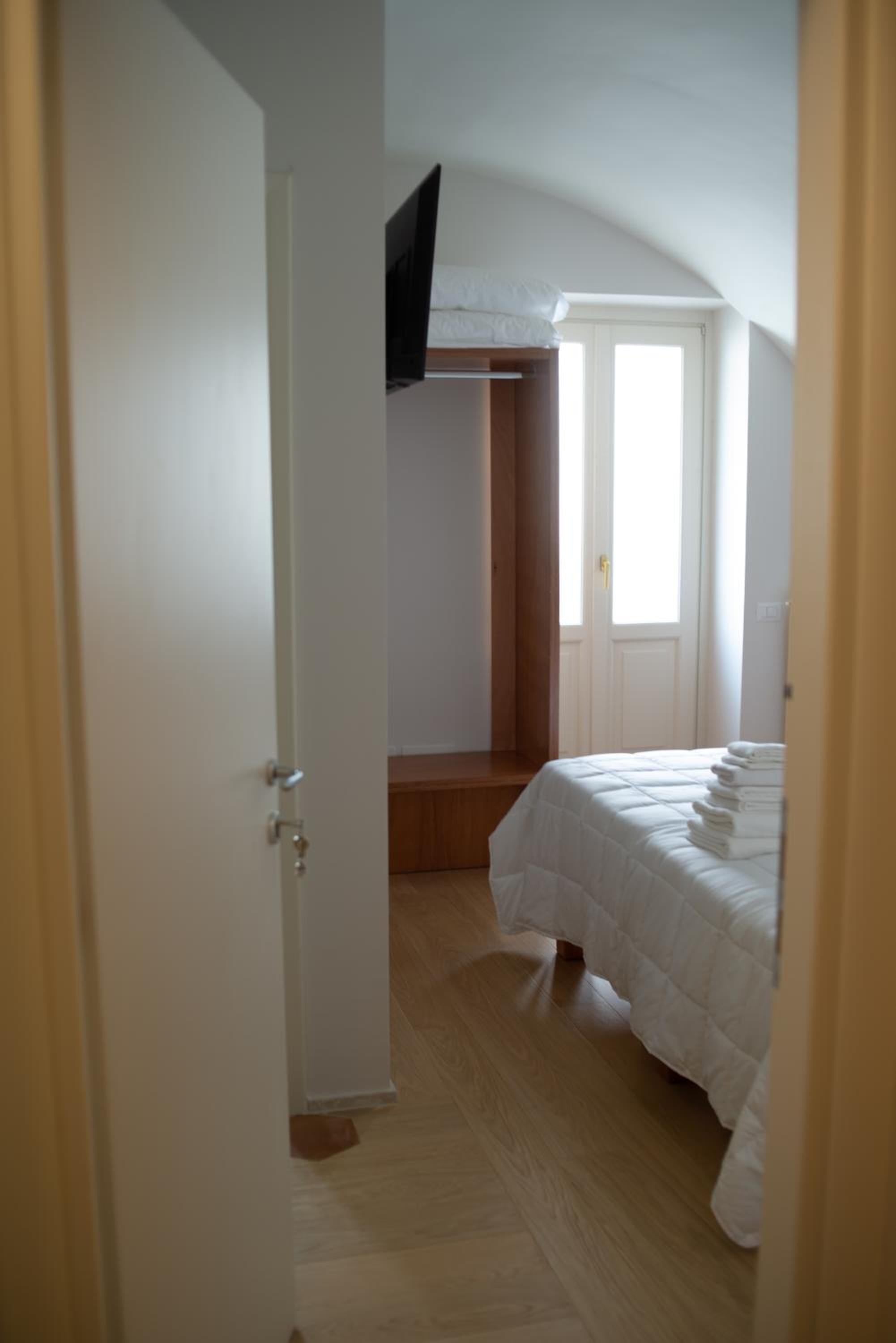 Photo 38
