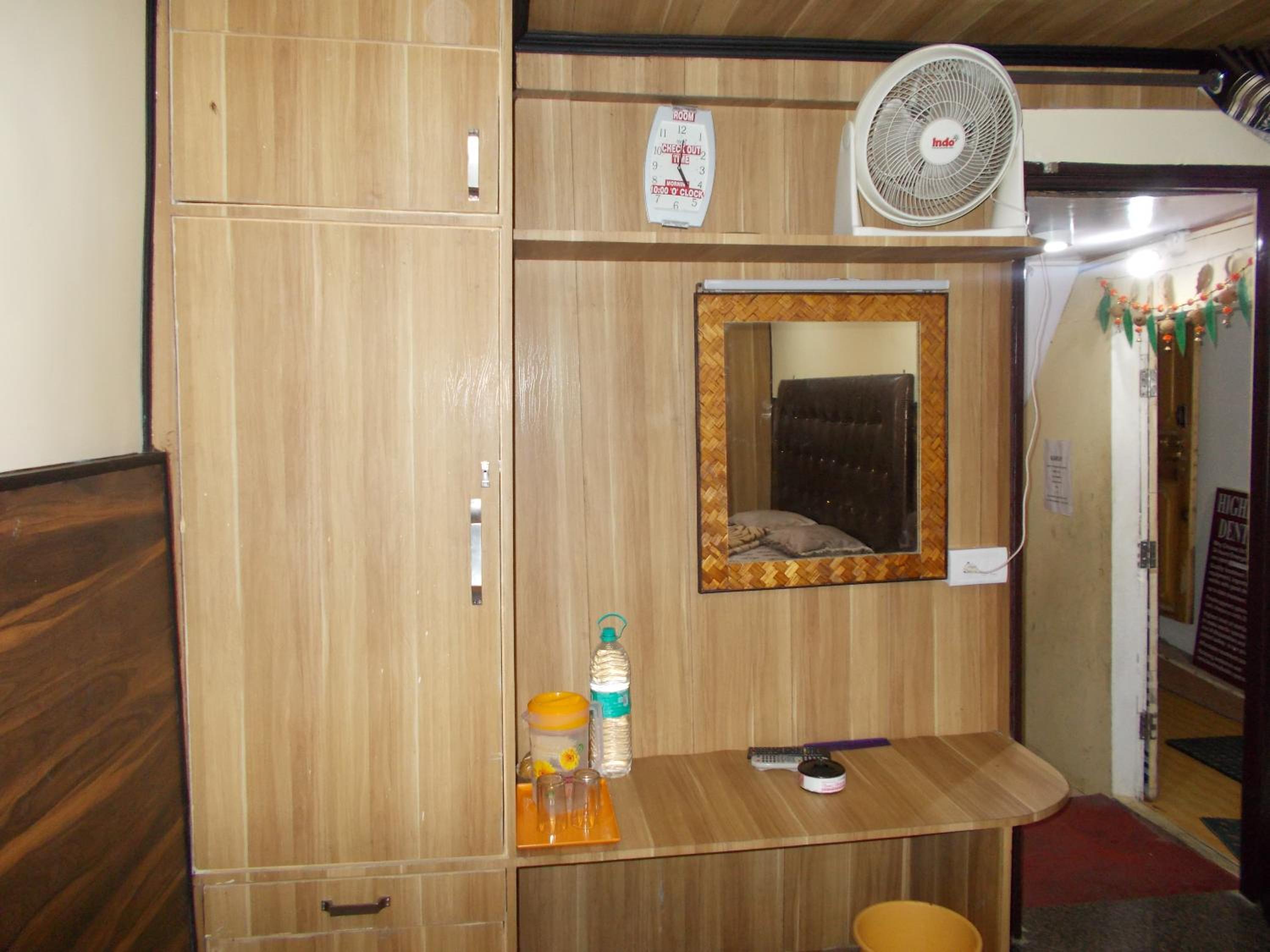 Photo 6