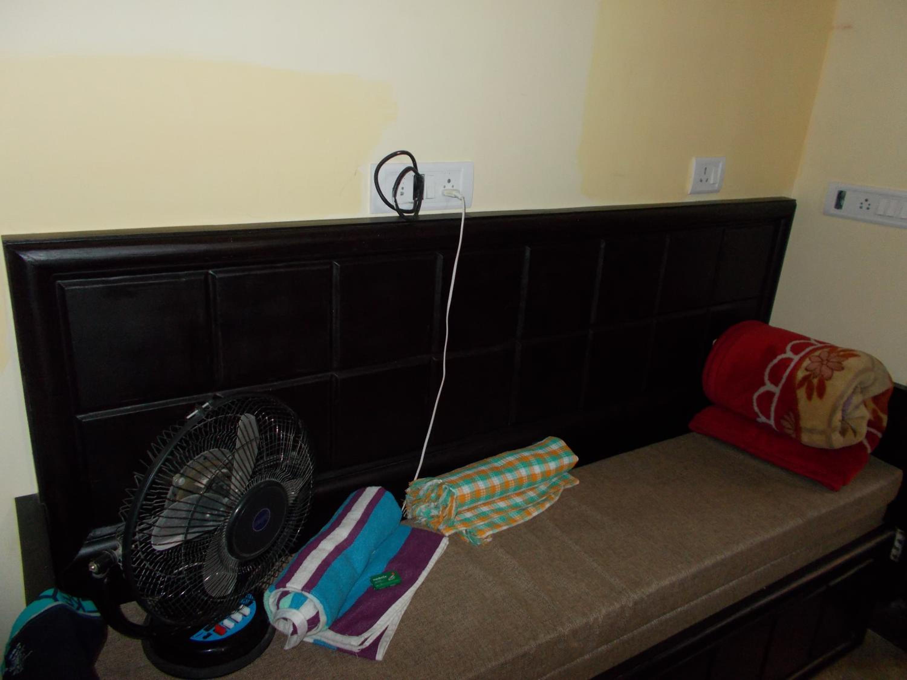 Photo 8