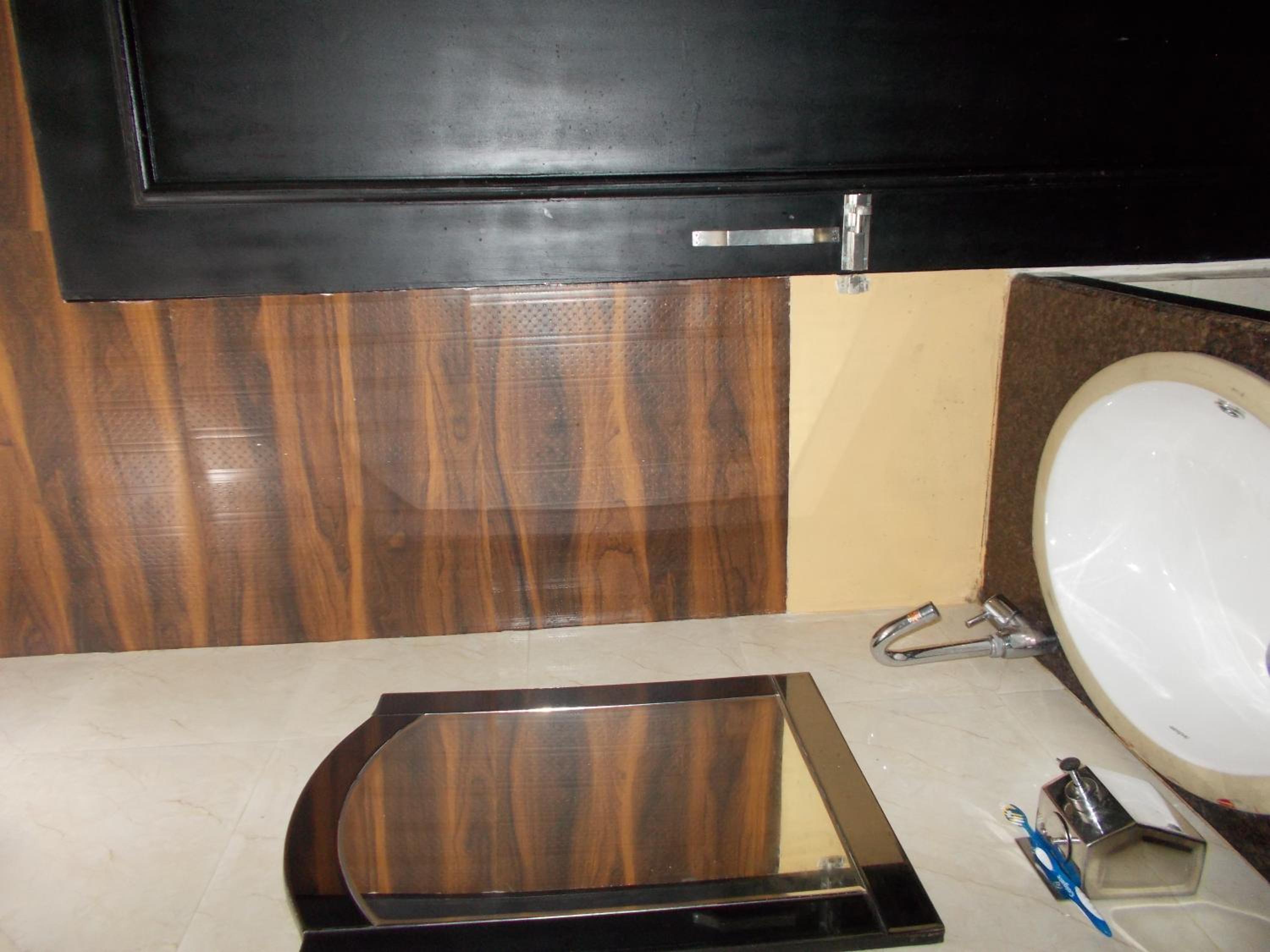 Photo 11