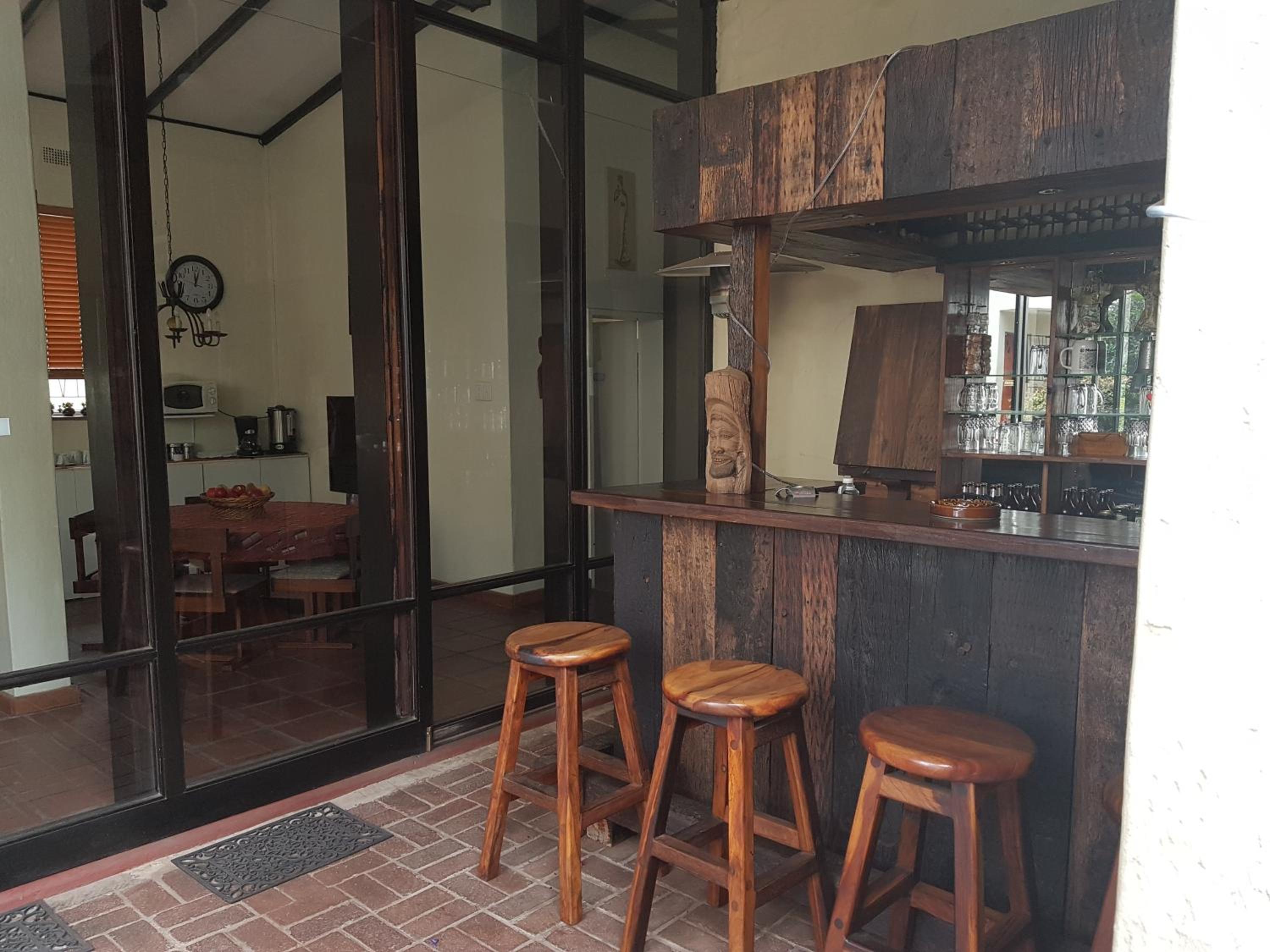 360 Eastwoods Guesthouse