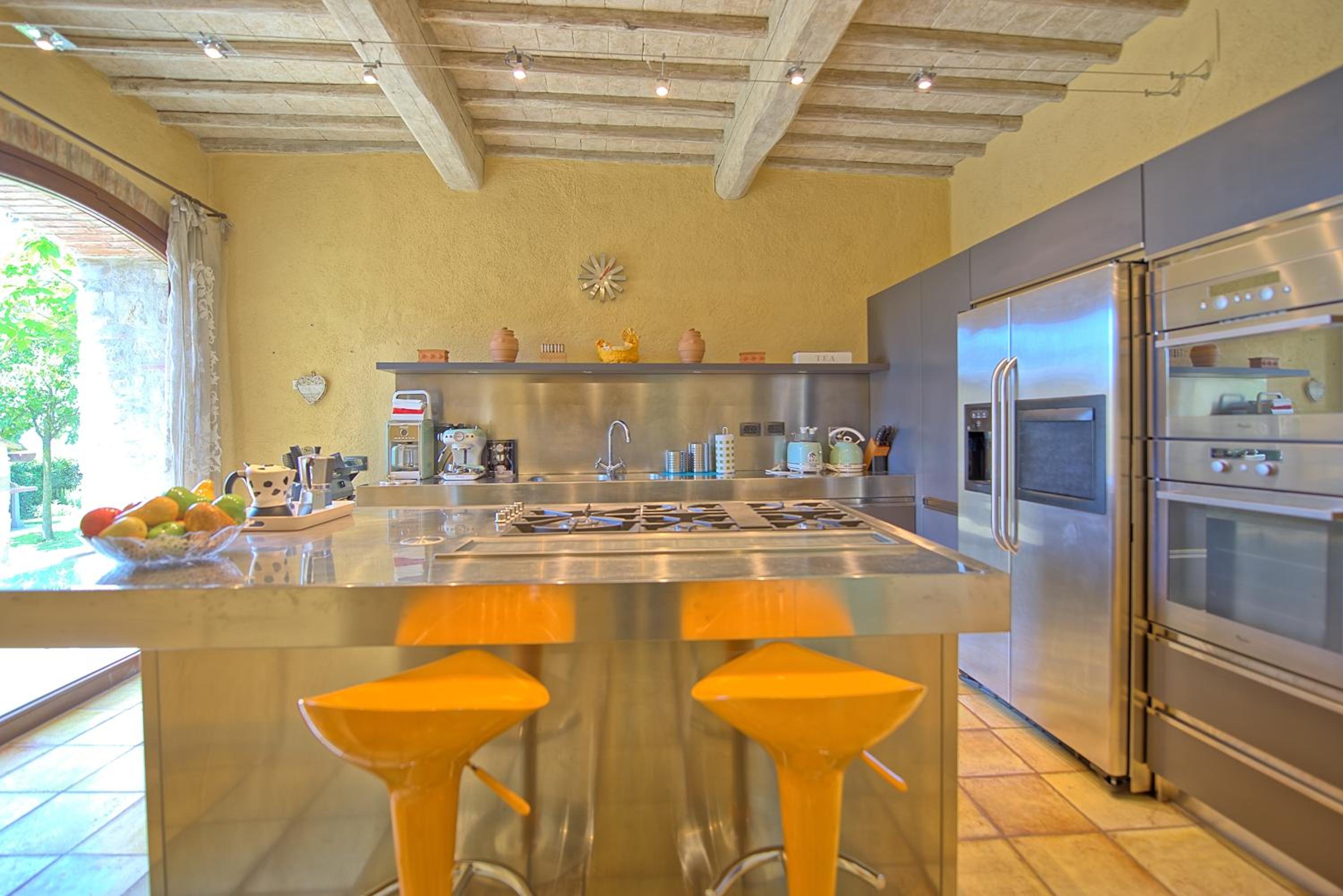 Villa Sonia by PosarelliVillas