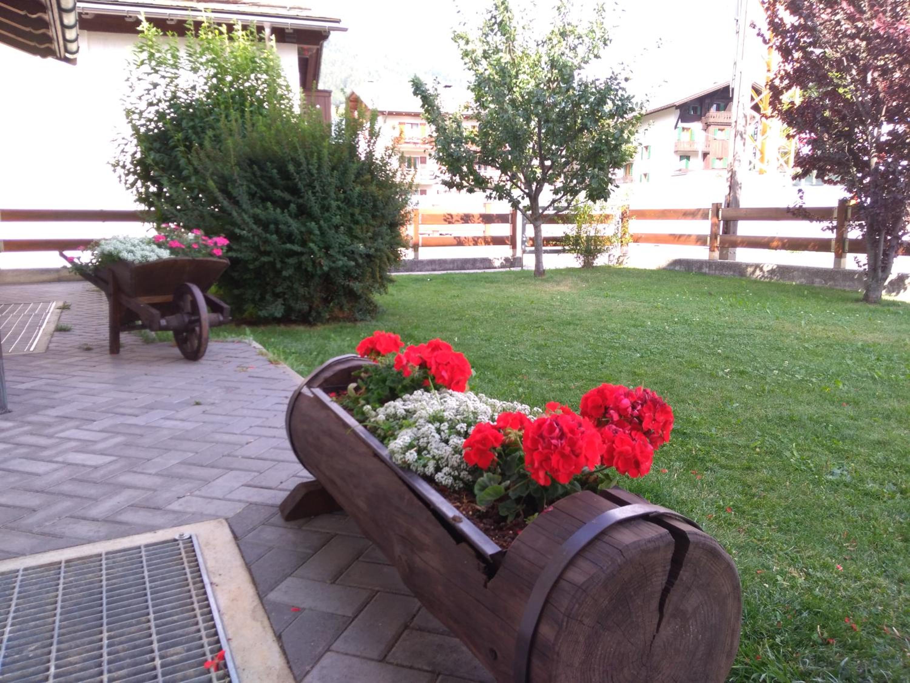Photo 28