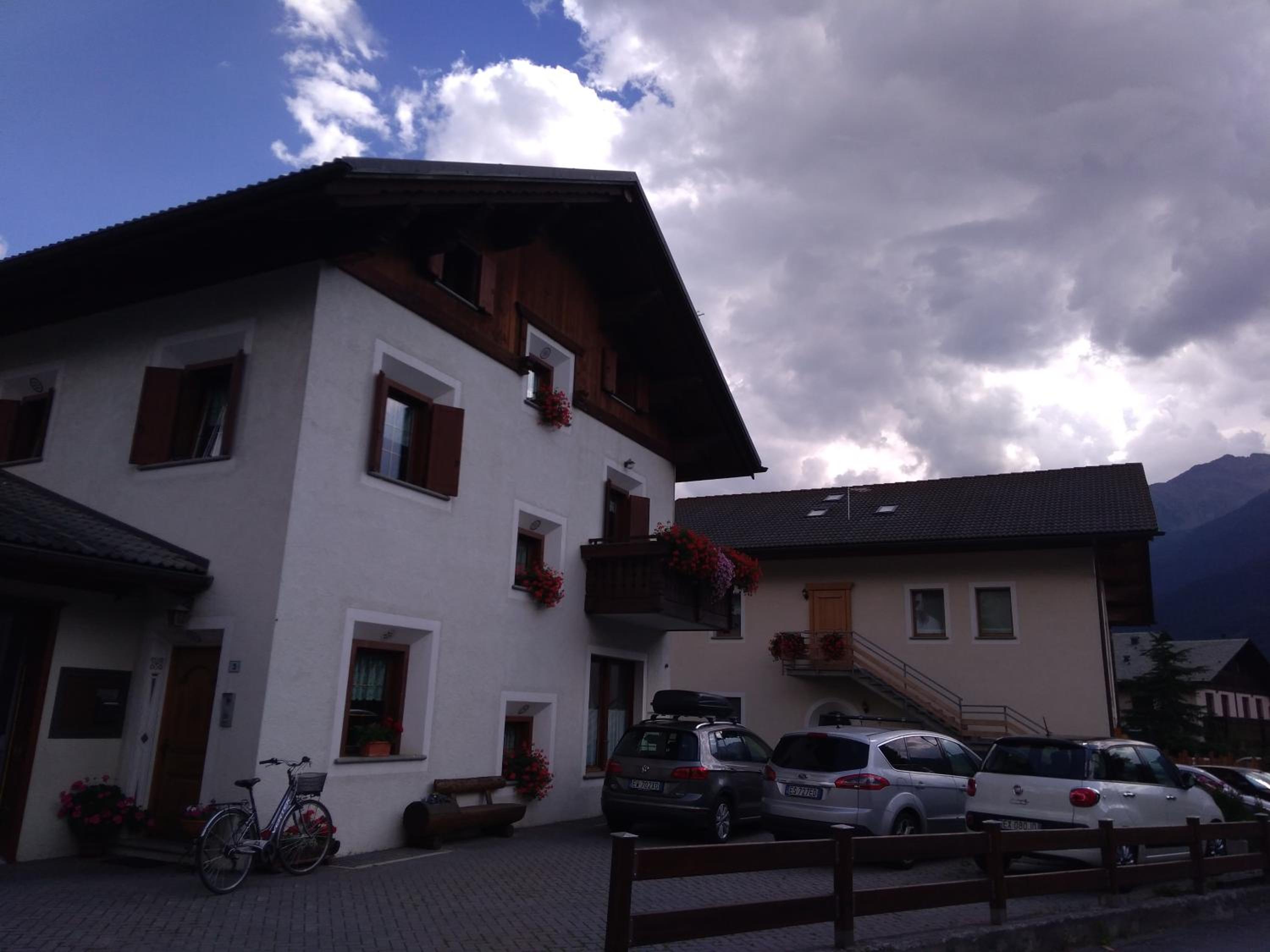 Photo 34
