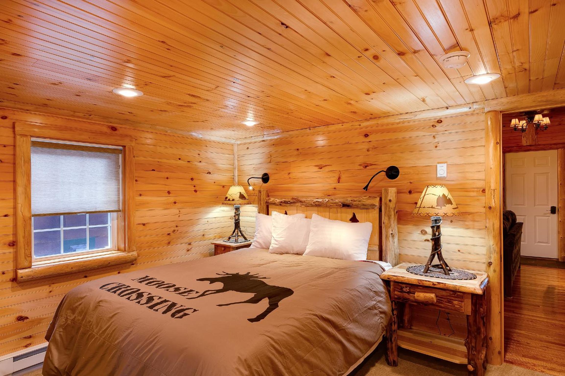 Cobble Mountain Lodge