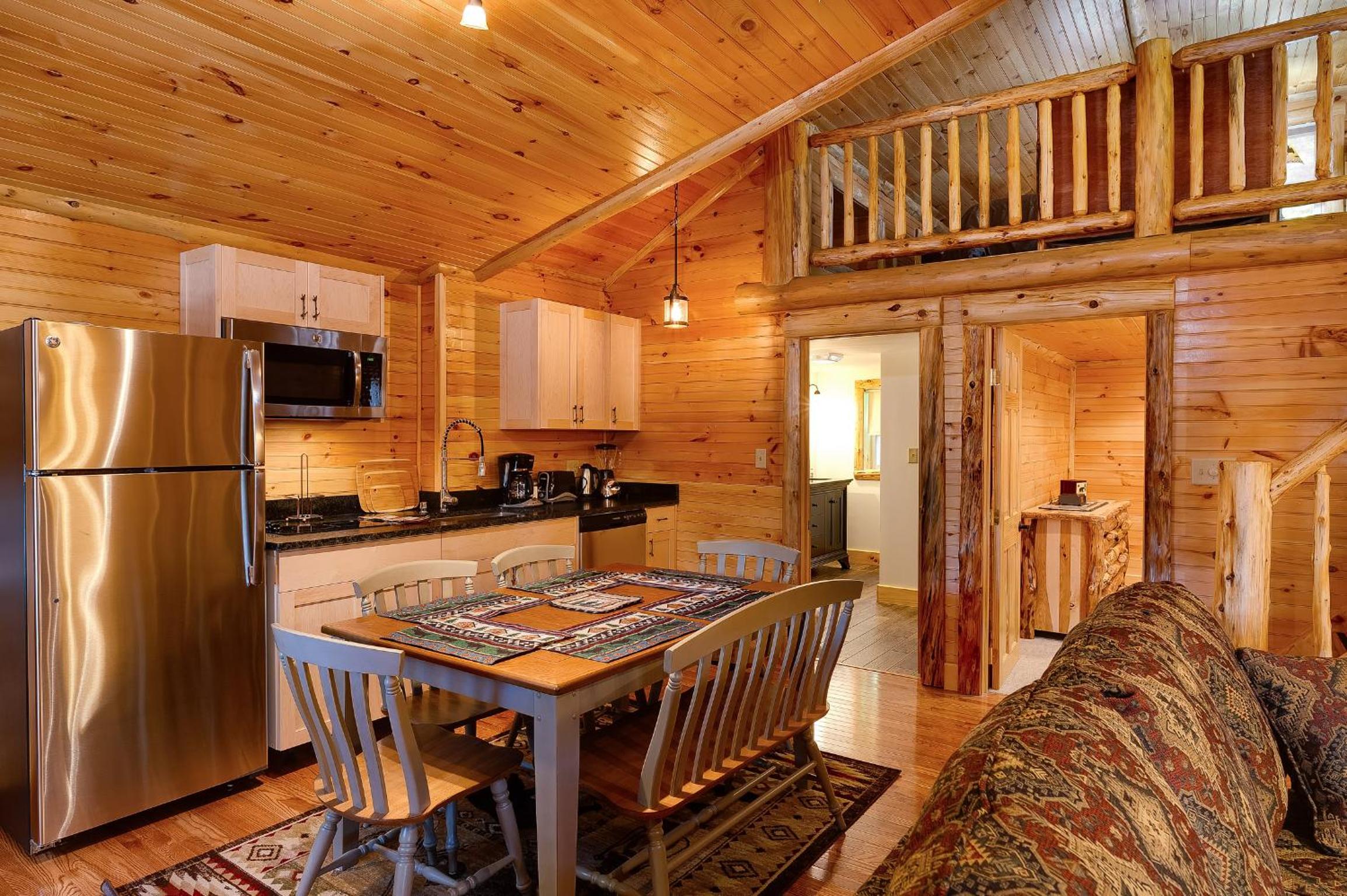 Cobble Mountain Lodge
