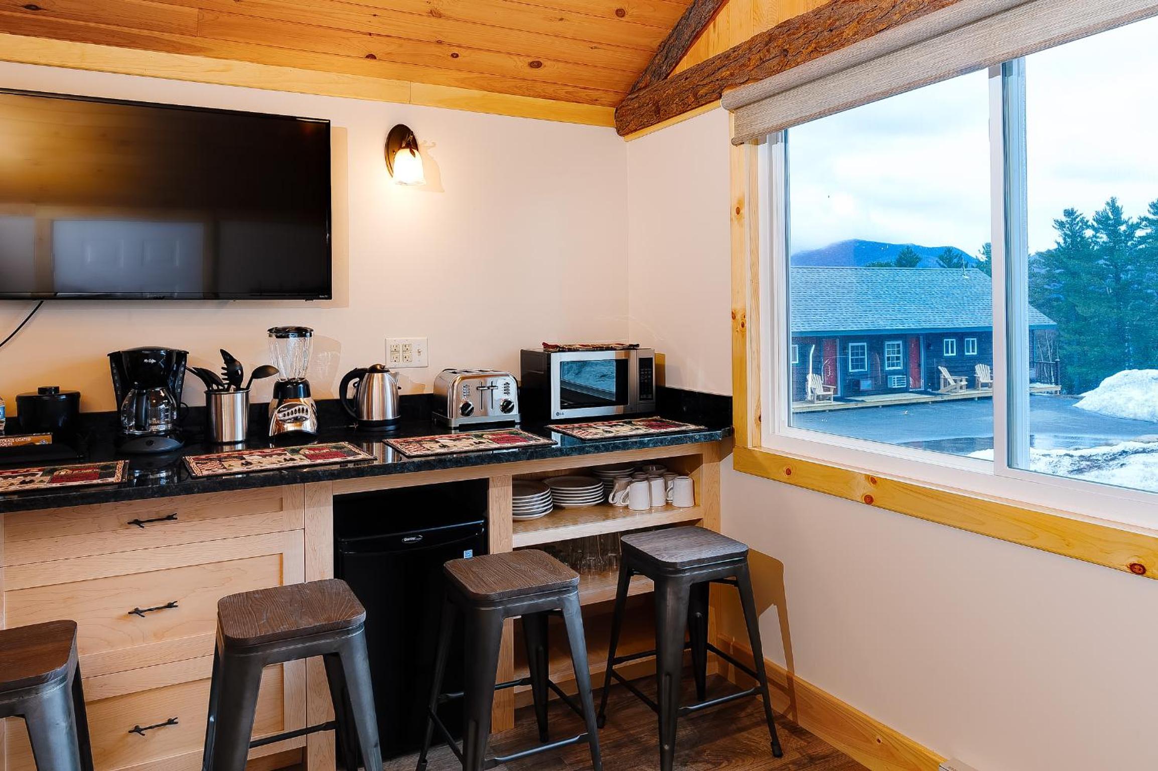 Cobble Mountain Lodge