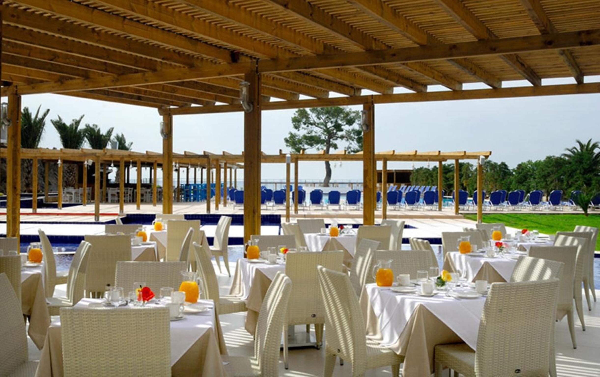 Comer Kinetta Beach