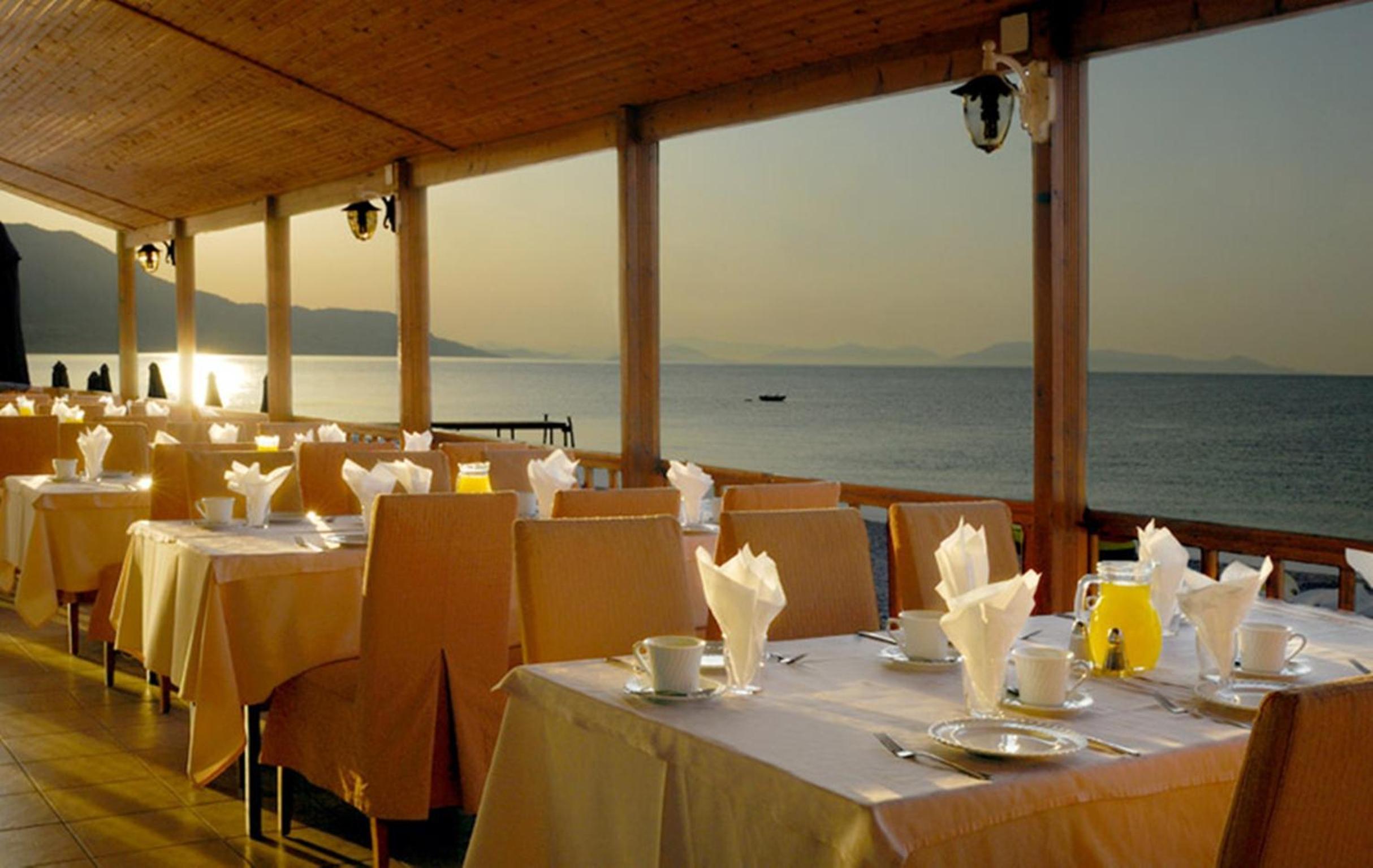 Comer Kinetta Beach