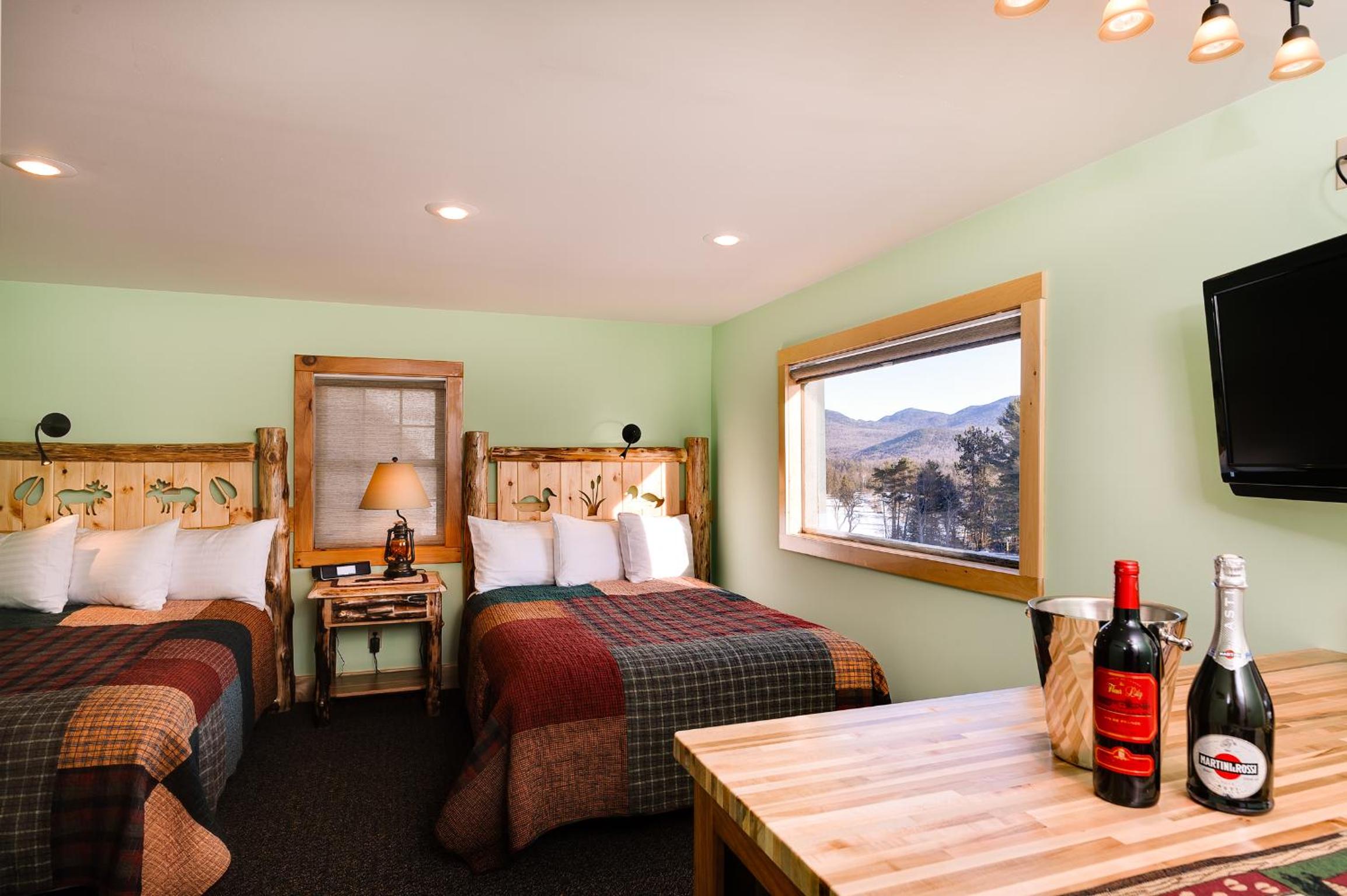 Cobble Mountain Lodge