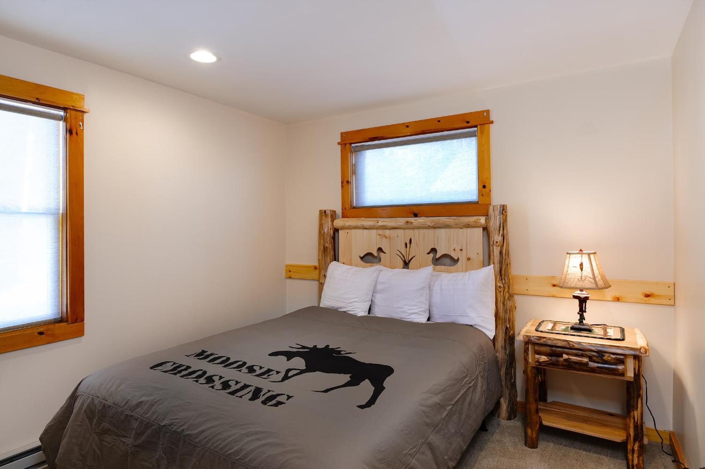 Cobble Mountain Lodge