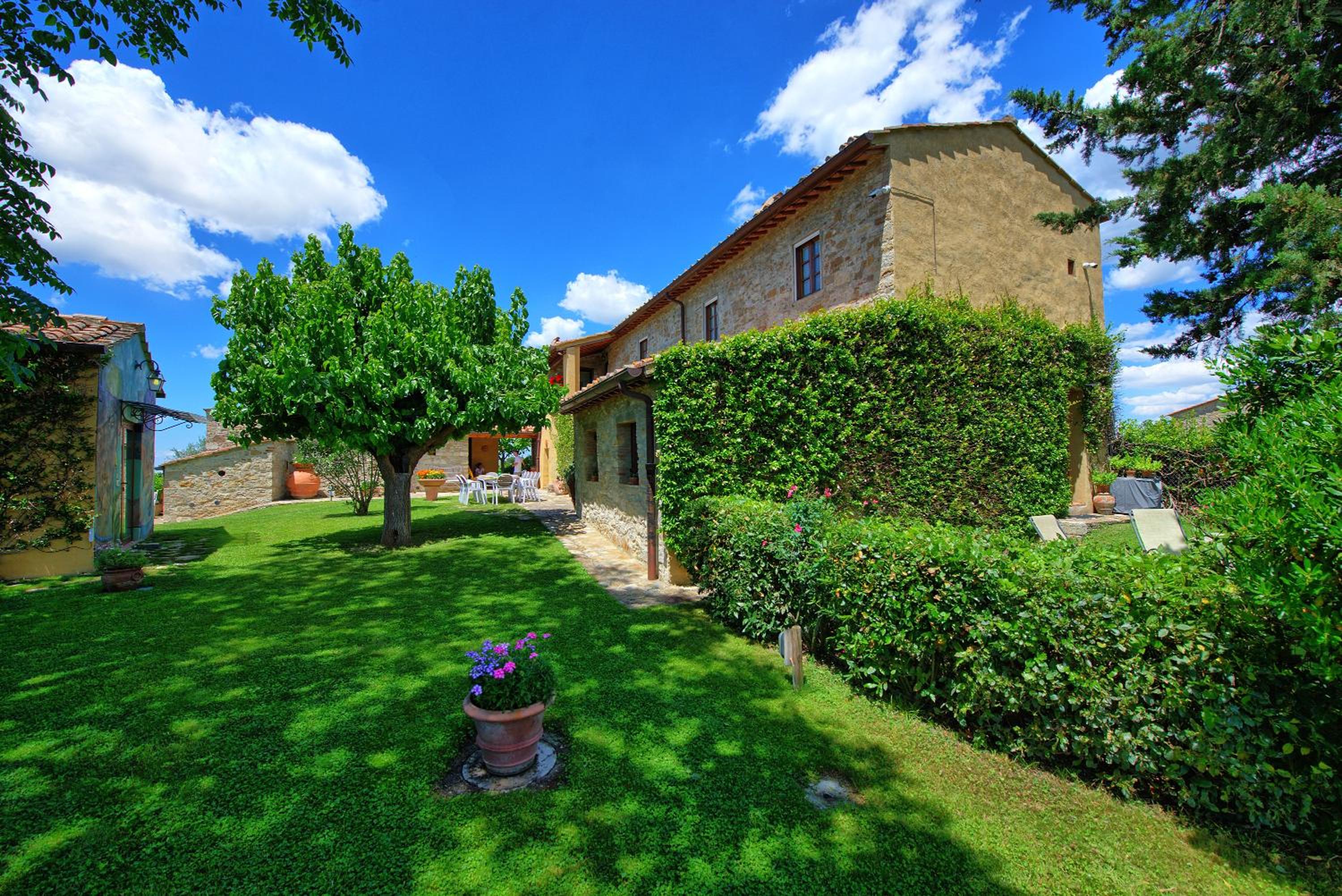 Villa Sonia by PosarelliVillas