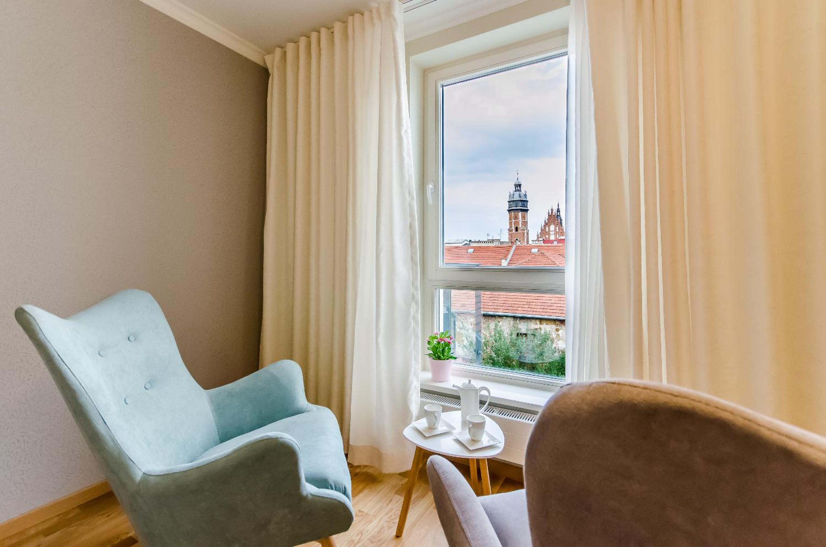 Central Penthouse with terrace