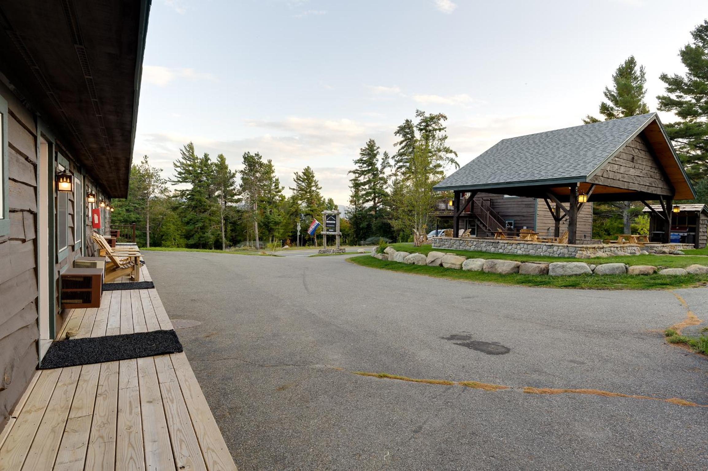 Cobble Mountain Lodge