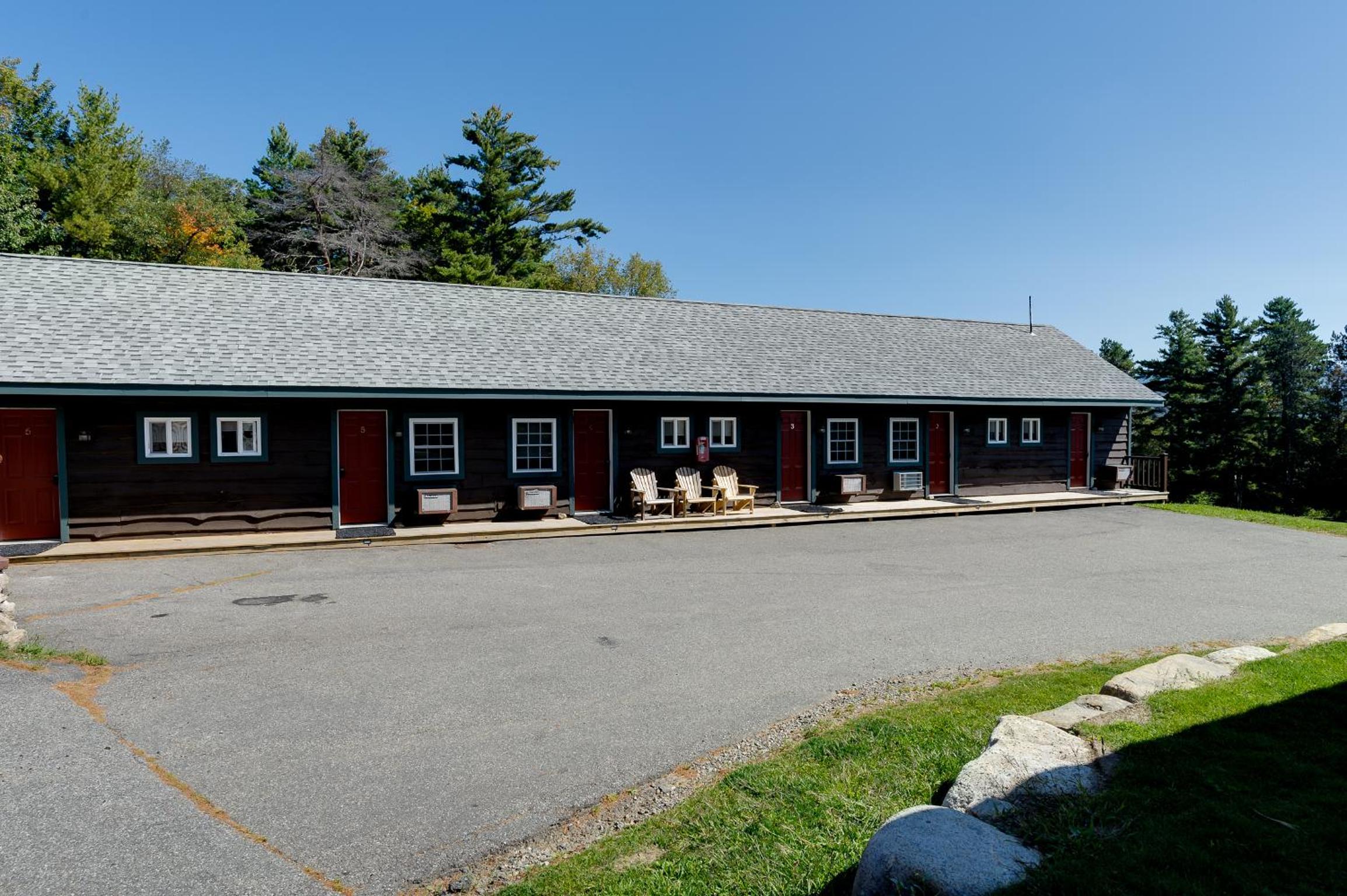 Cobble Mountain Lodge