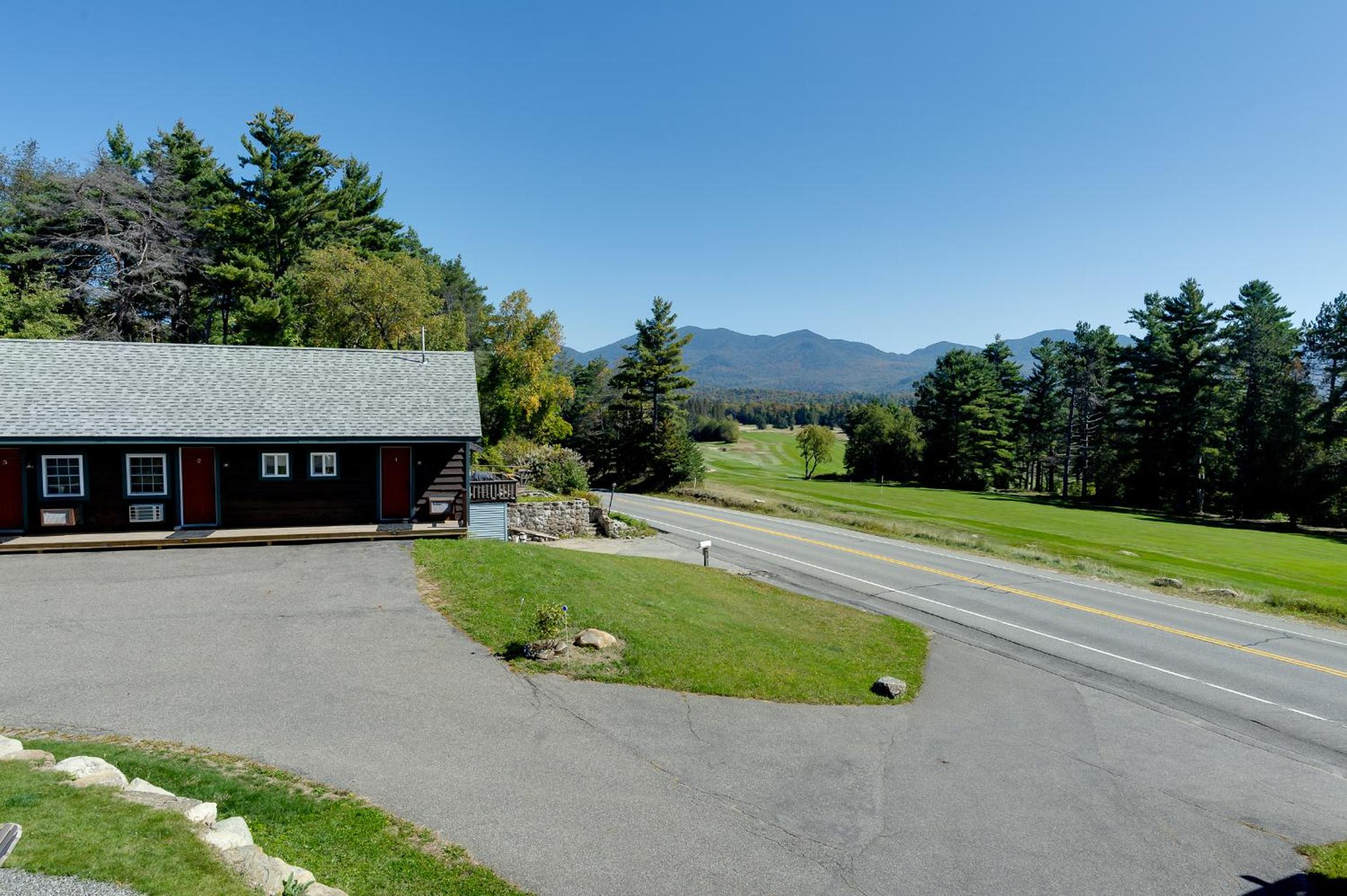 Cobble Mountain Lodge