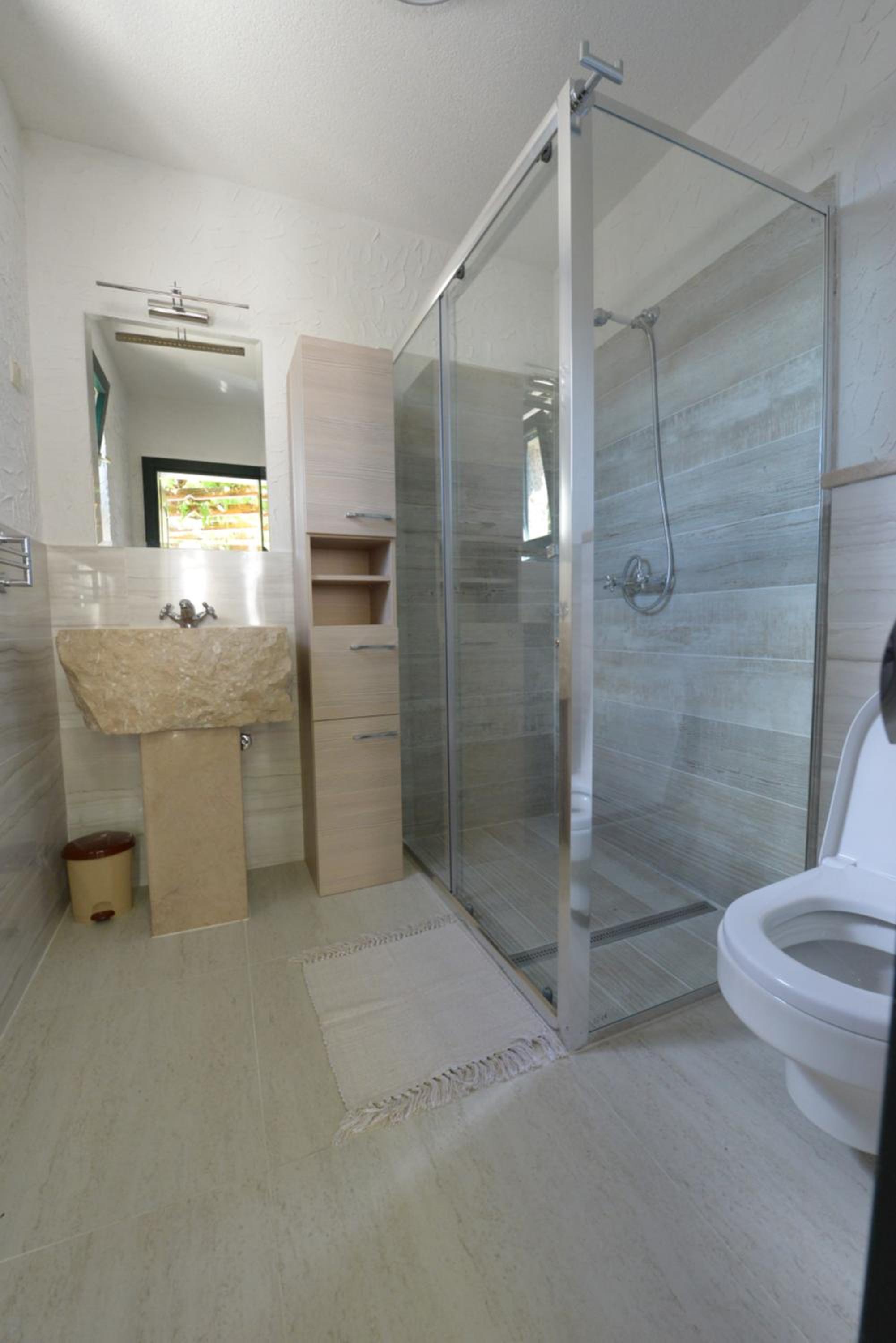 Stone Pearl view 3