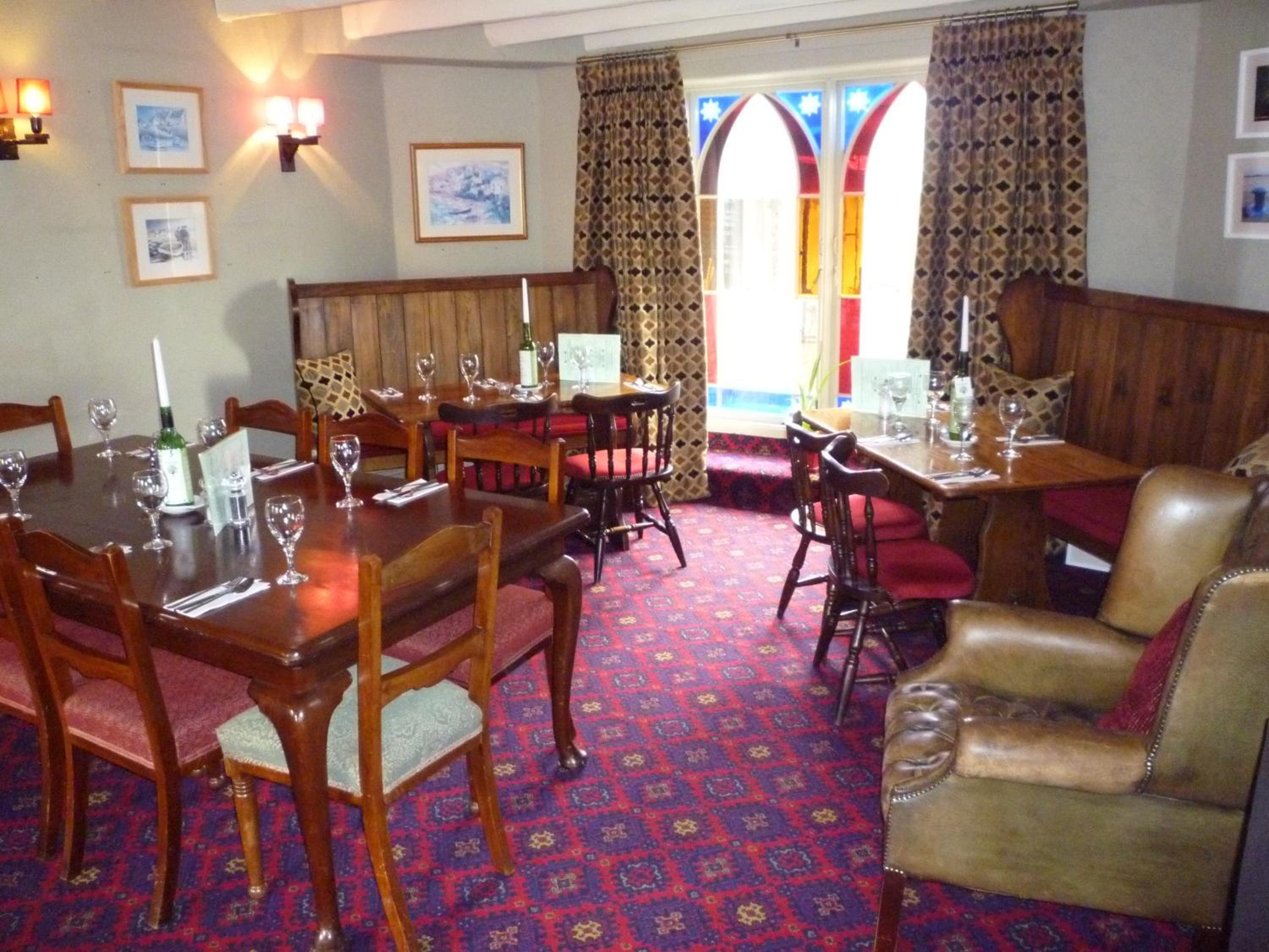 Royal Oak Inn