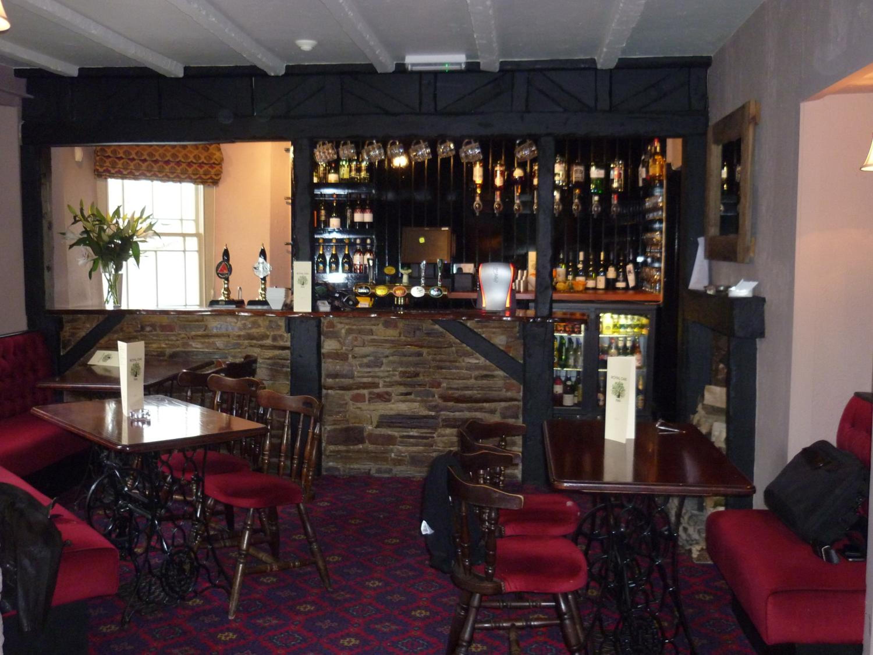 Royal Oak Inn