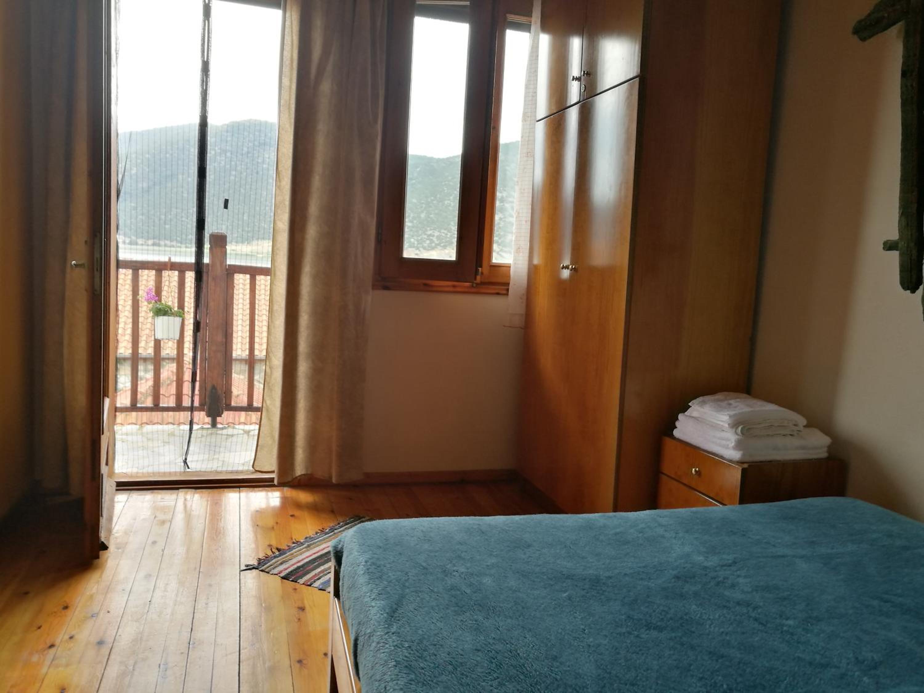 Agios Achillios view 5