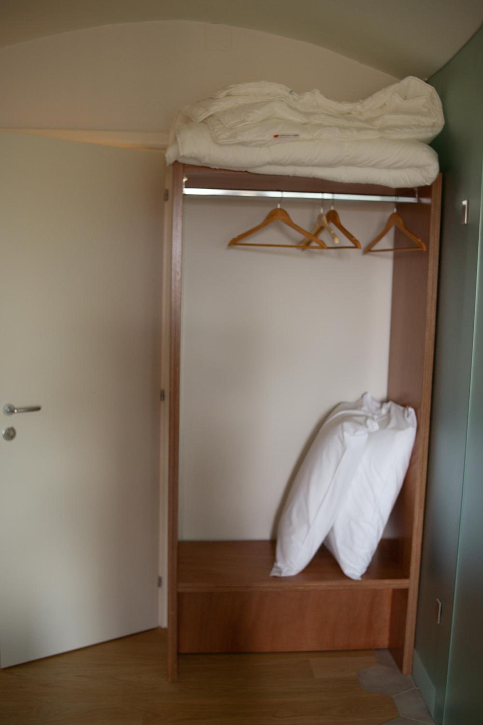 Photo 37