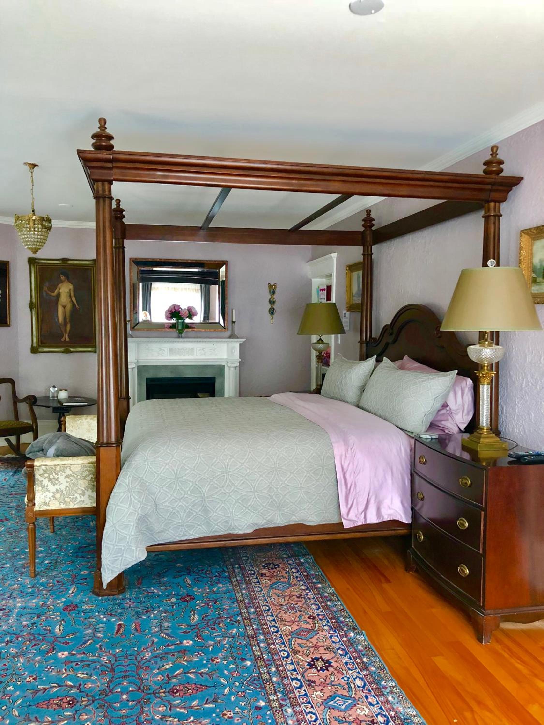 1000 Islands Bed and Breakfast-The Bulloch House