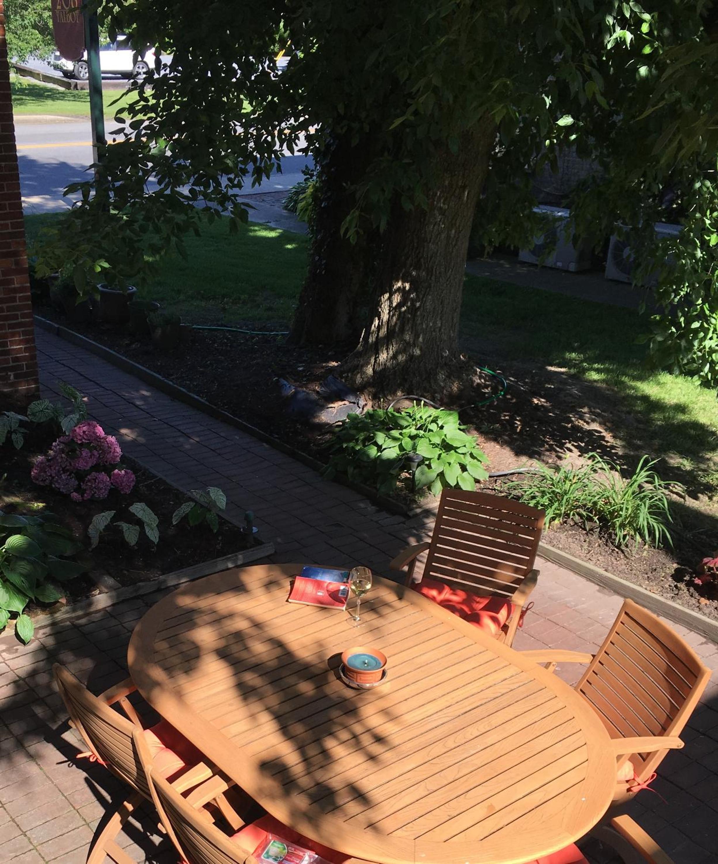 St Michaels Vacations - Parsonage Inn Bed and Breakfast - Property Image 4