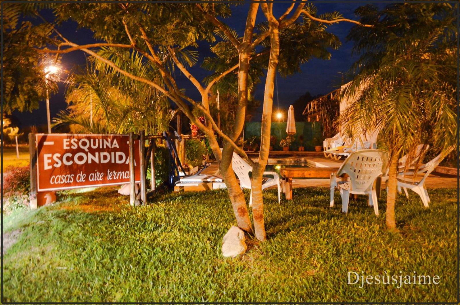 Esquina Escondida