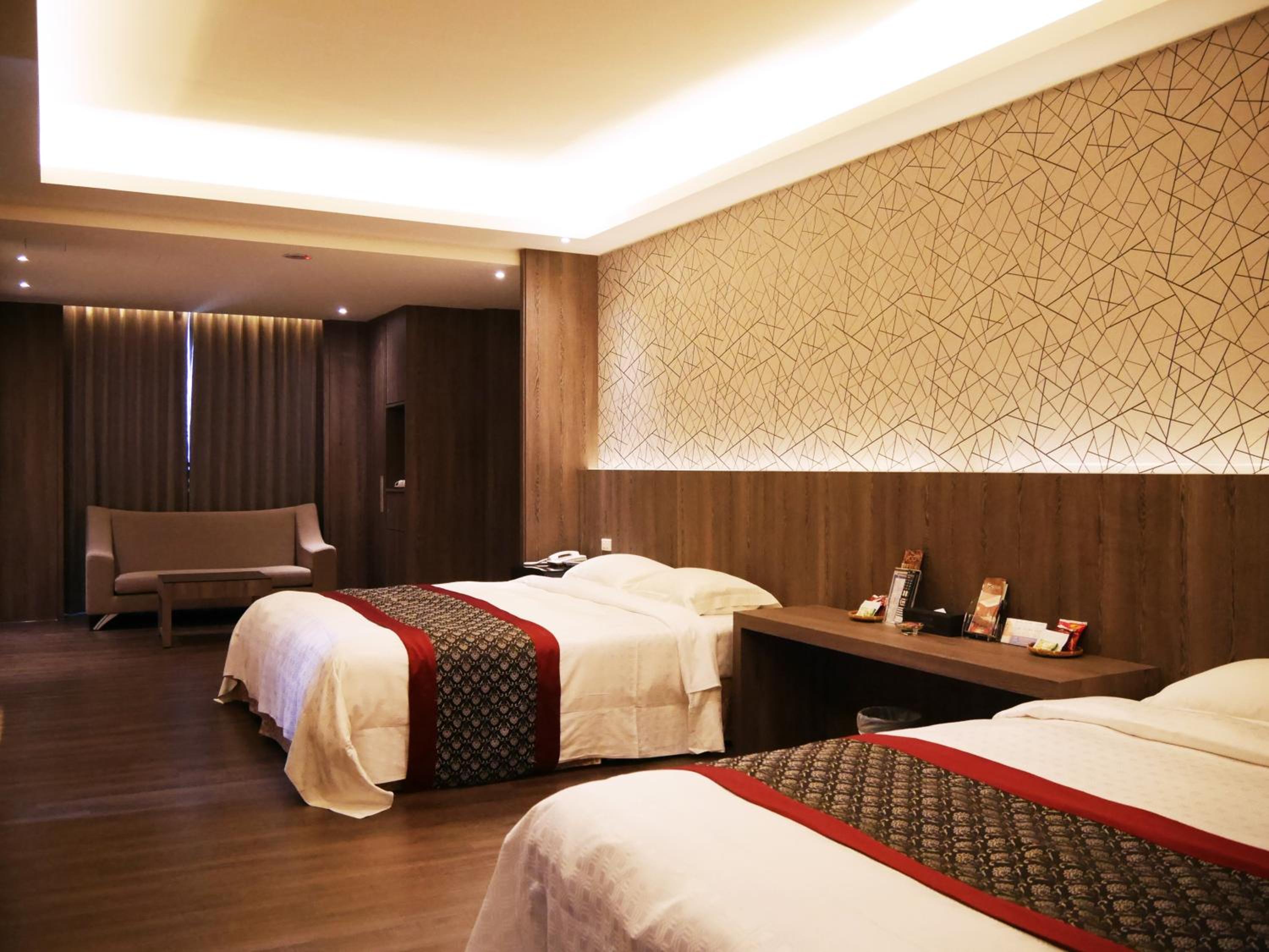 Refinement Motel